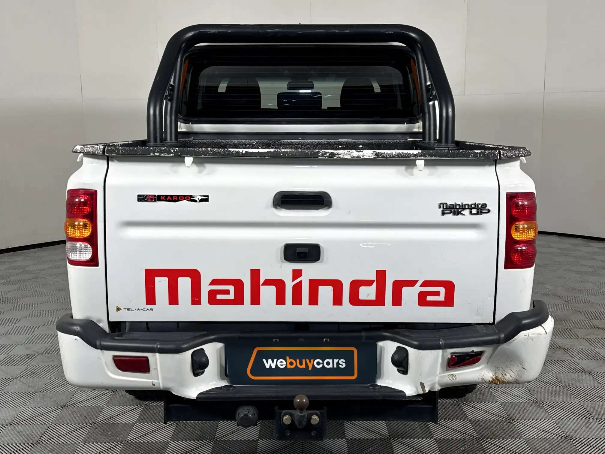 Mahindra PIK UP