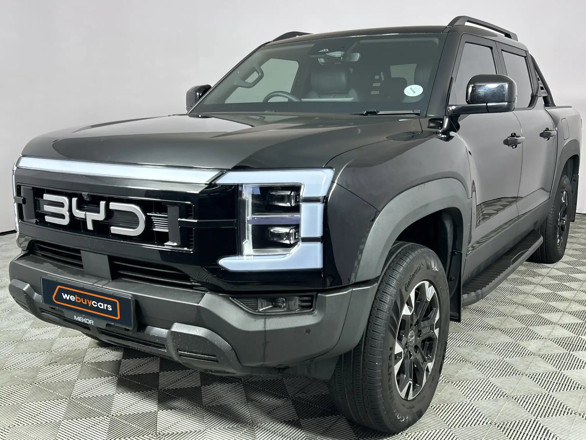 2025 BYD Shark