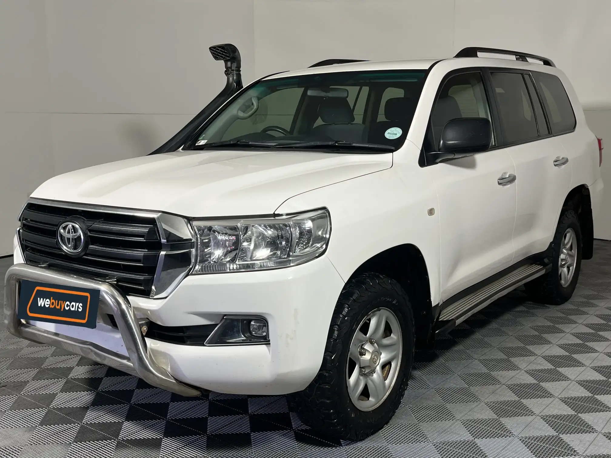 2018 Toyota Land Cruiser
