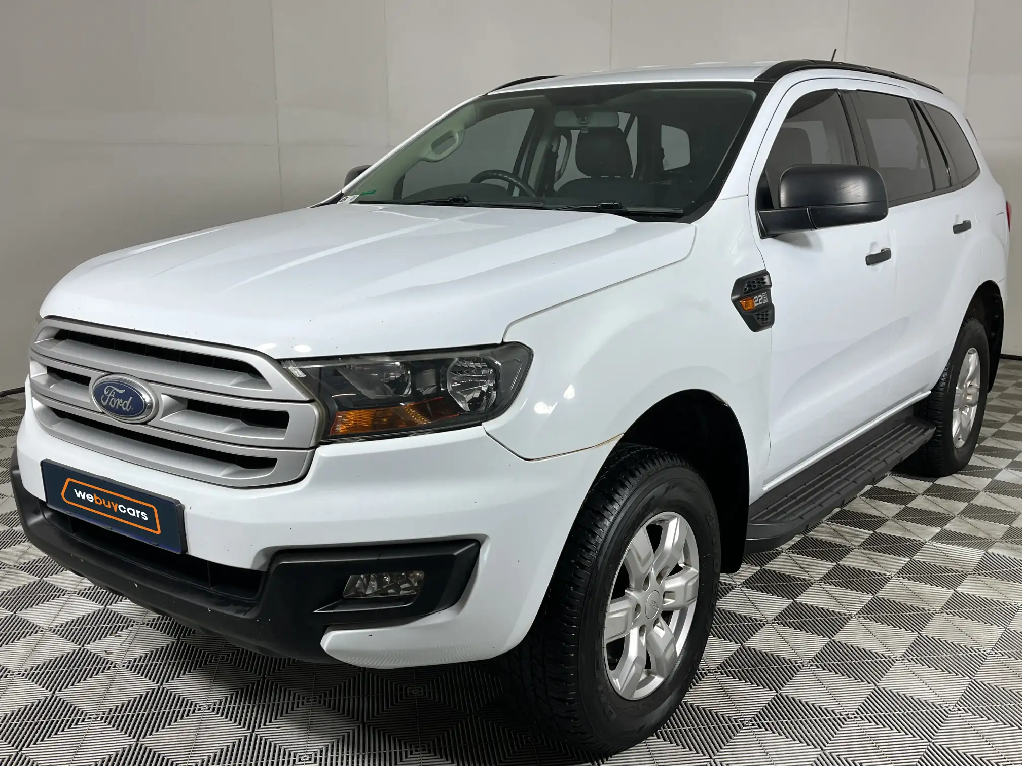 2018 Ford Everest