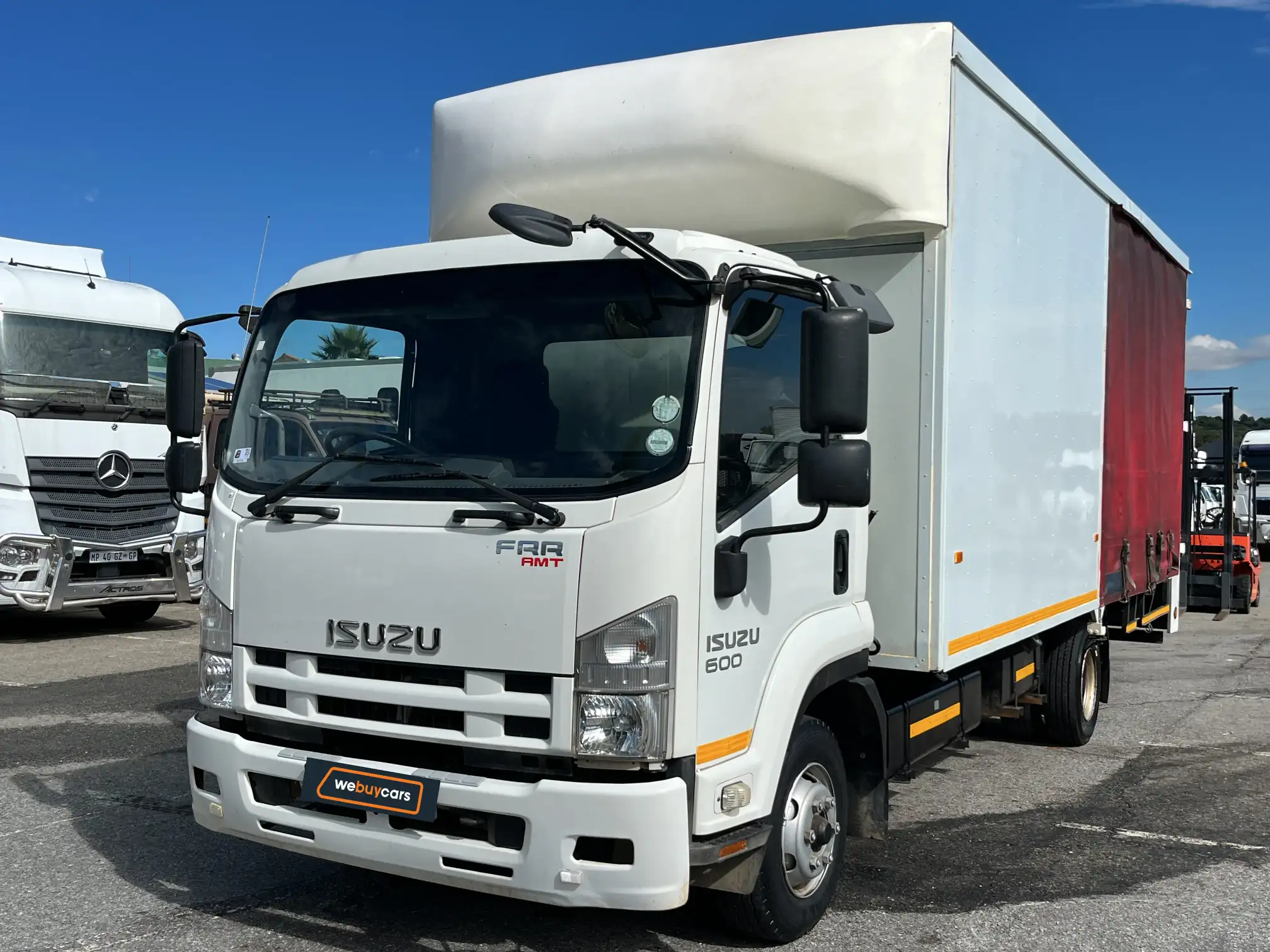 2019 Isuzu FRR