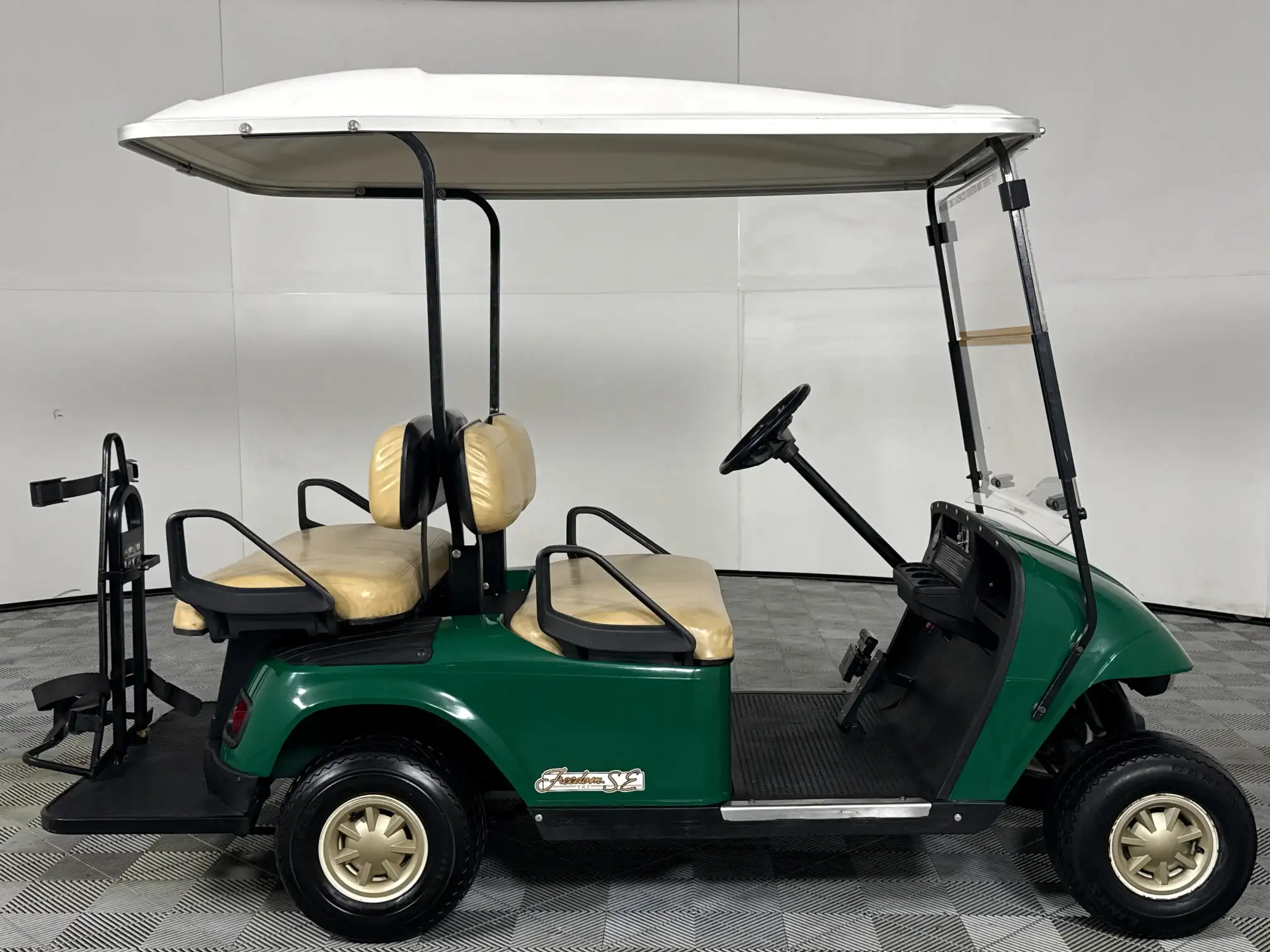 2007 EZ-GO Golf Cart