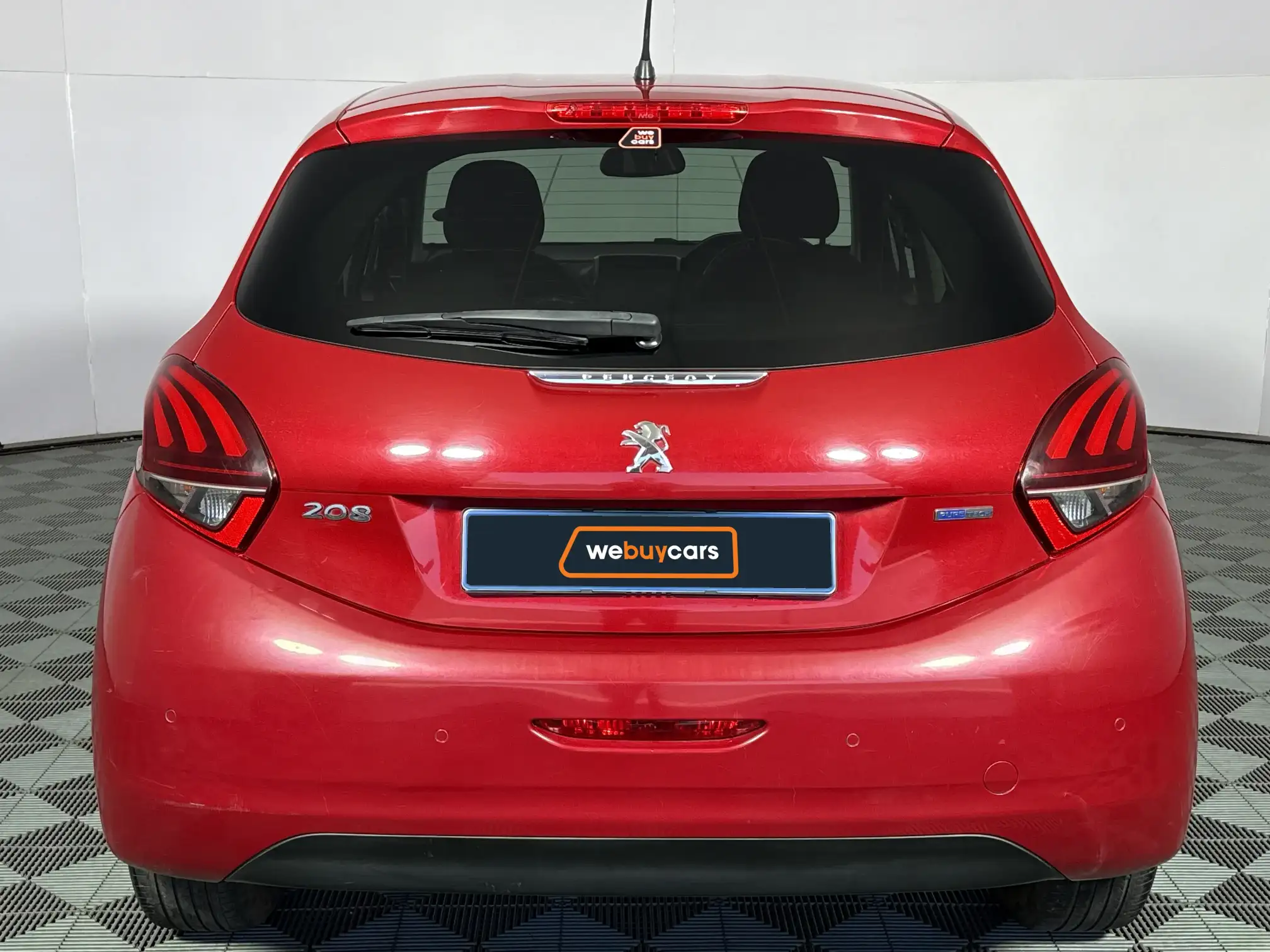 Peugeot 208