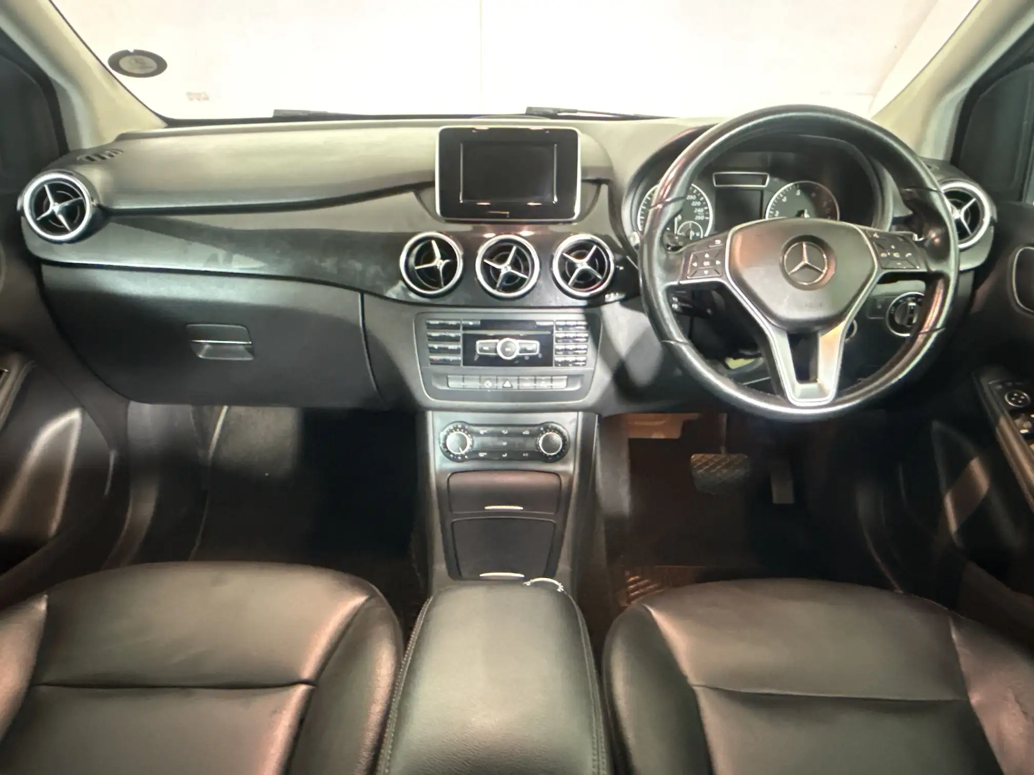 Mercedes-Benz B Class