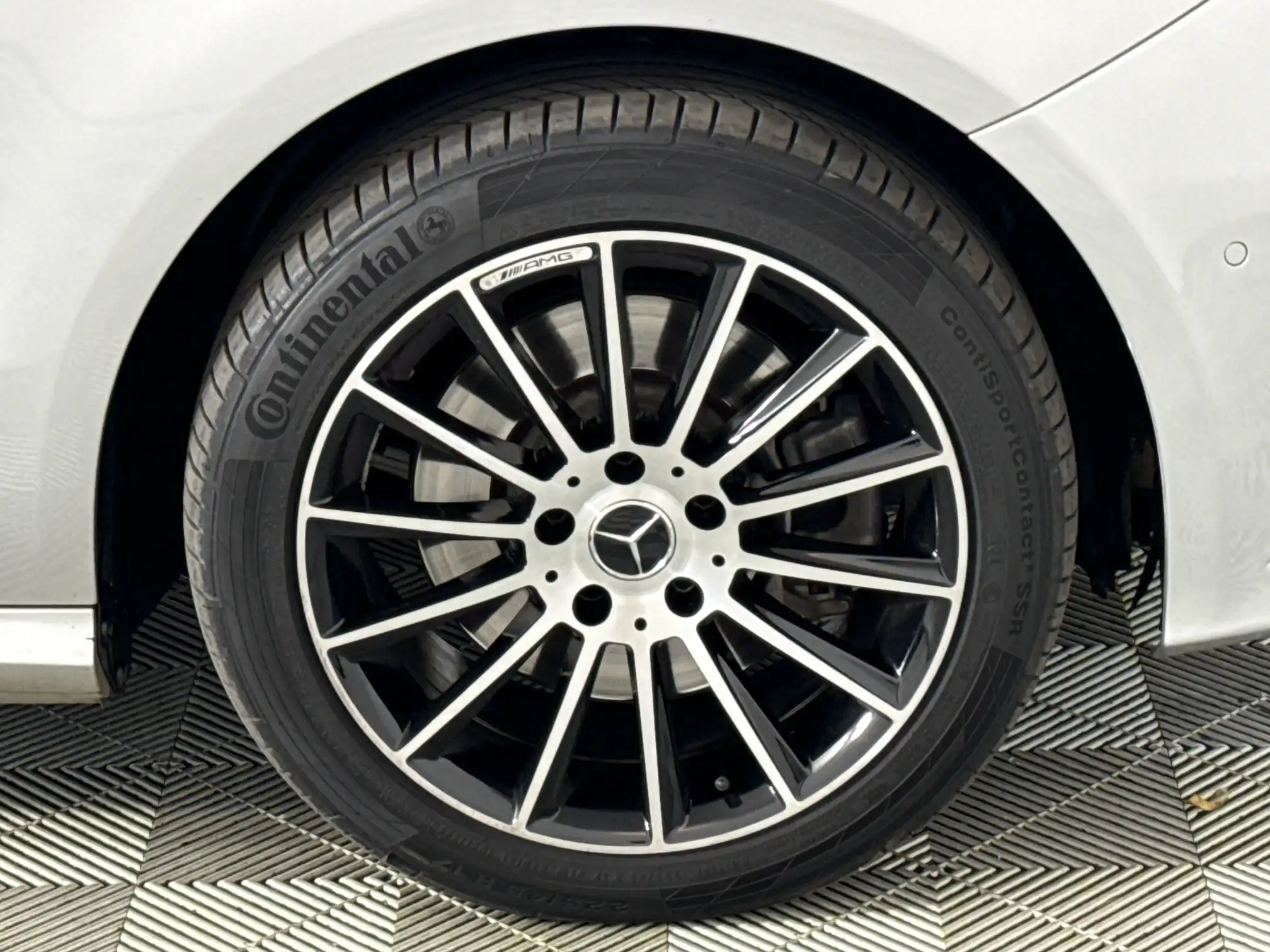 Mercedes-Benz B Class