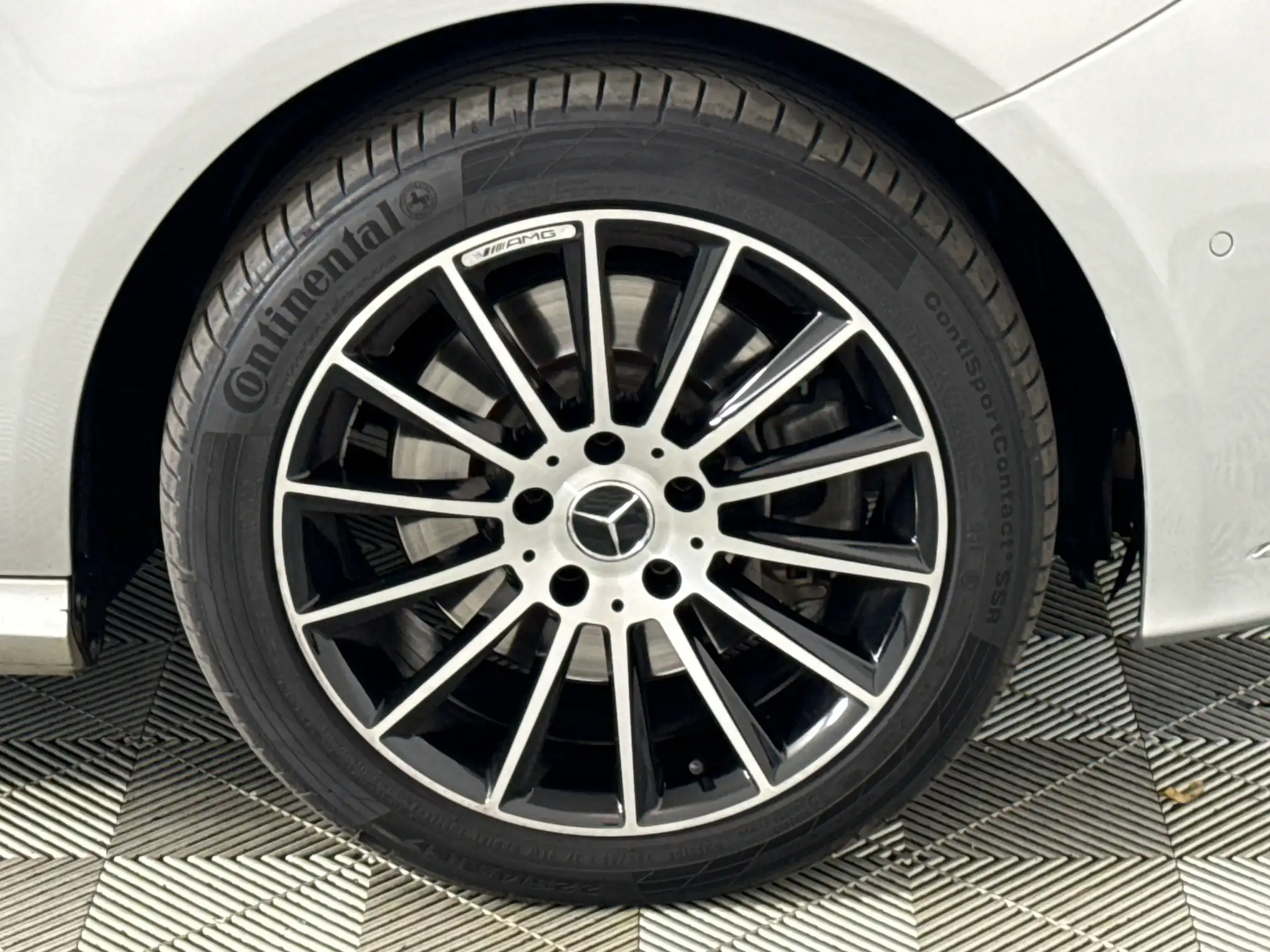Mercedes-Benz B Class
