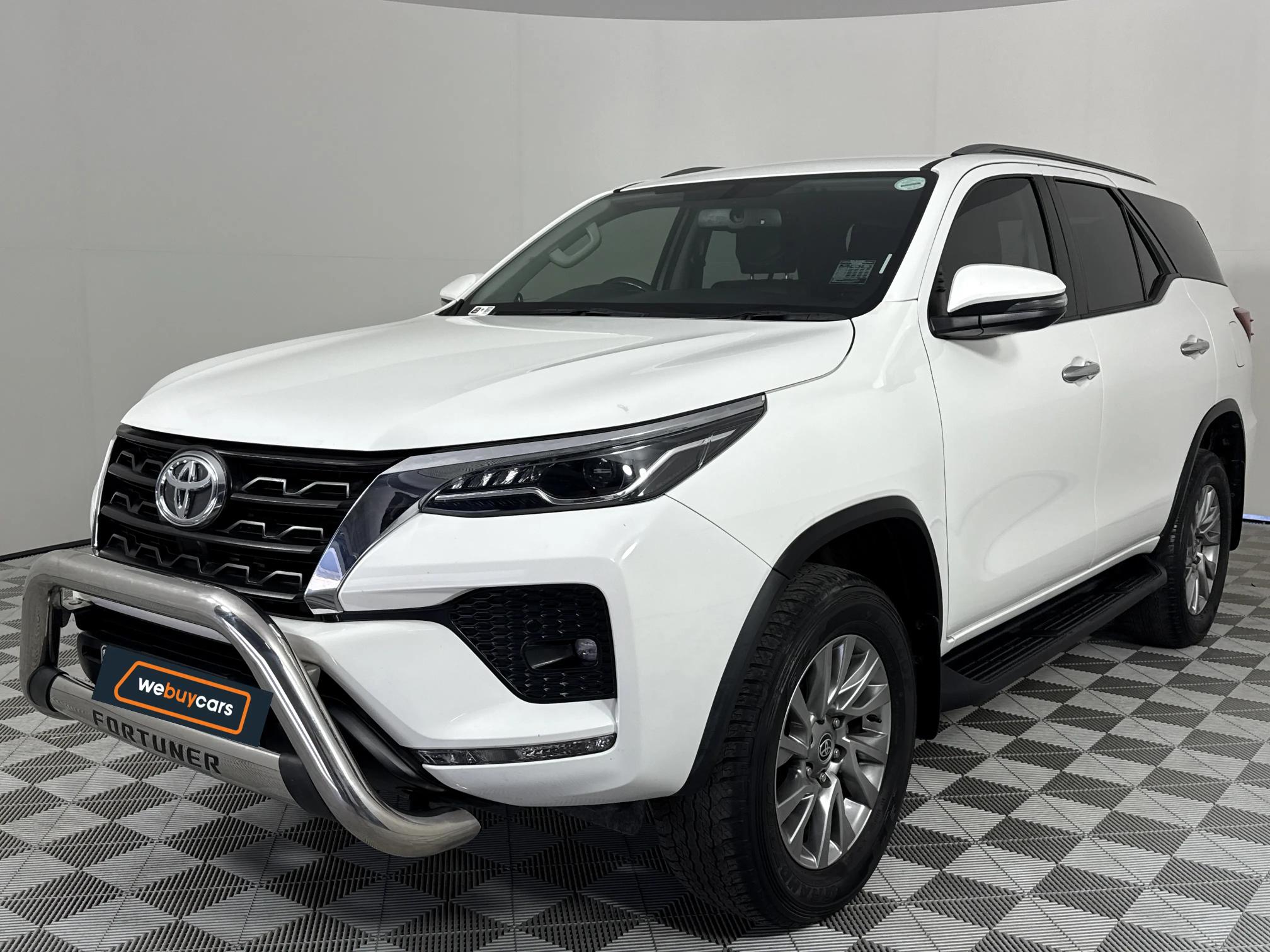 Toyota Fortuner V 2.8 GD-6 Raised Body Auto