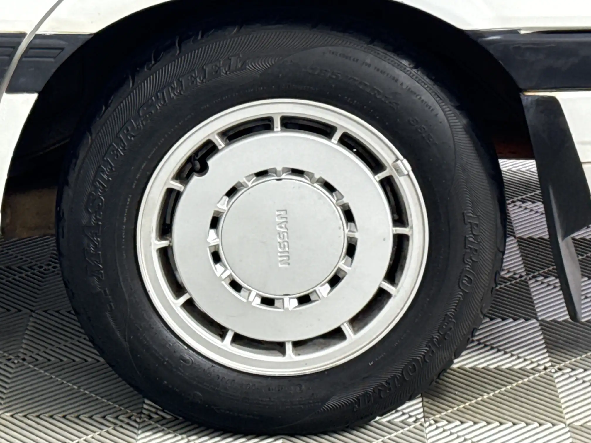 Nissan Skyline