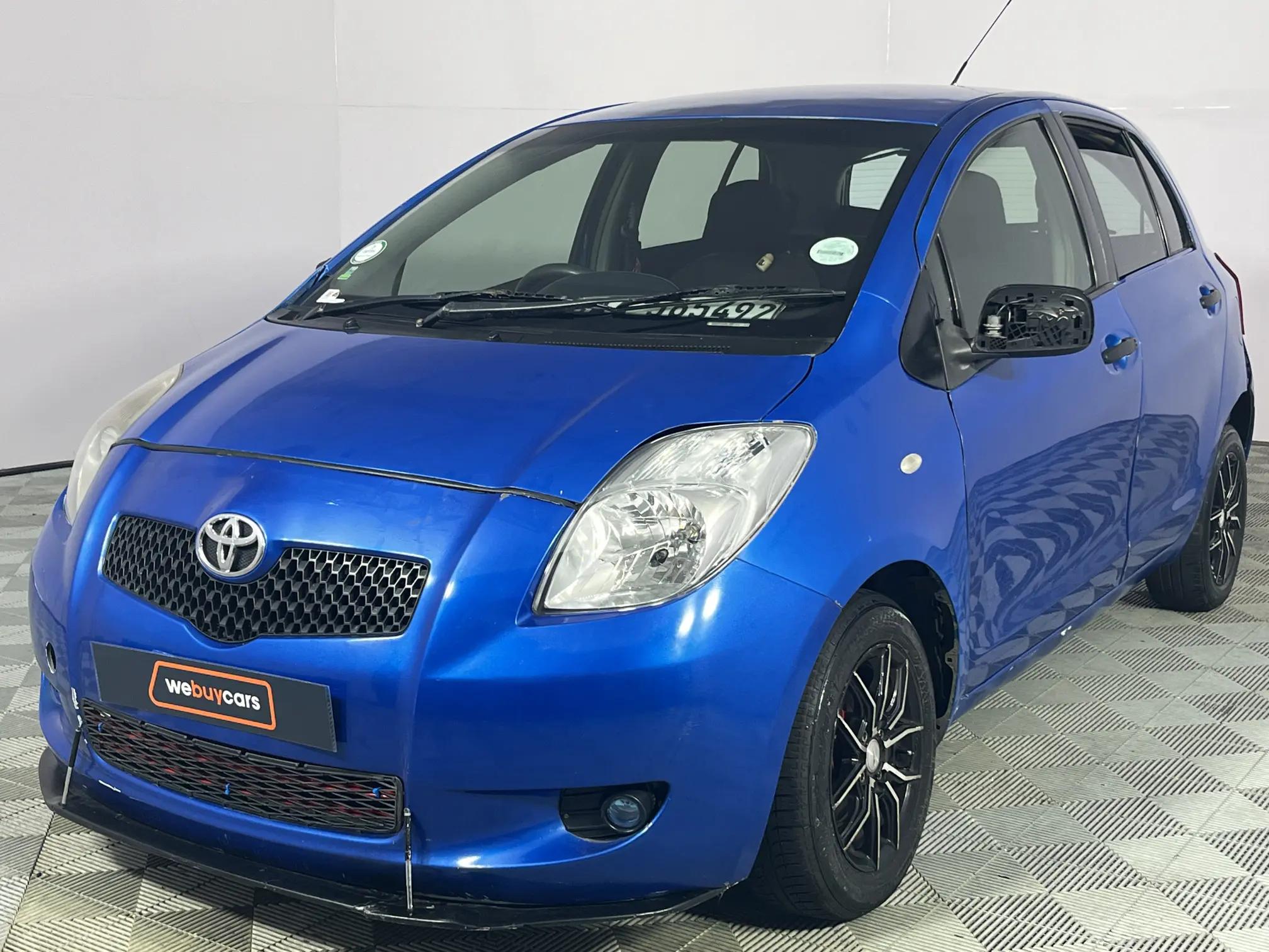 Toyota Yaris T3 Hatch Back A/C 