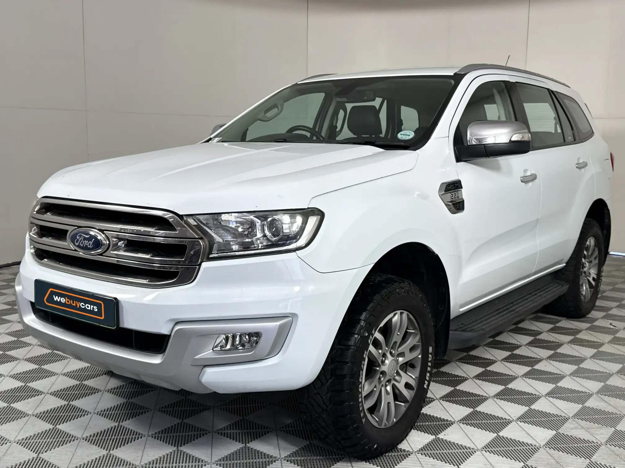 2017 Ford Everest