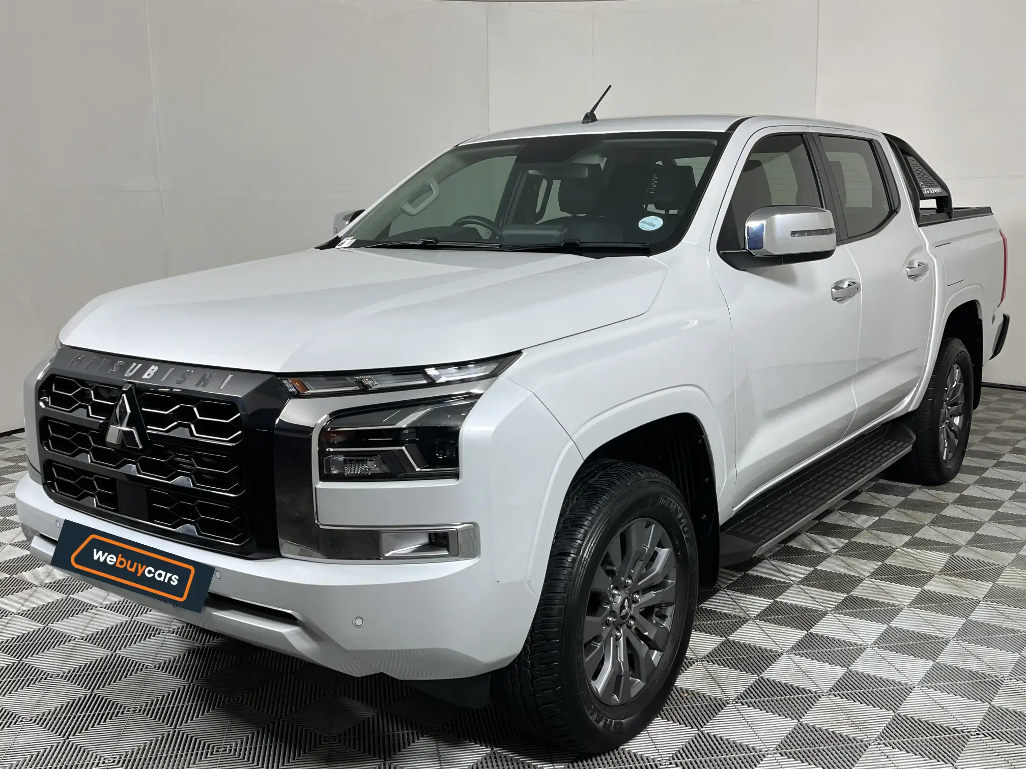 2025 Mitsubishi Triton