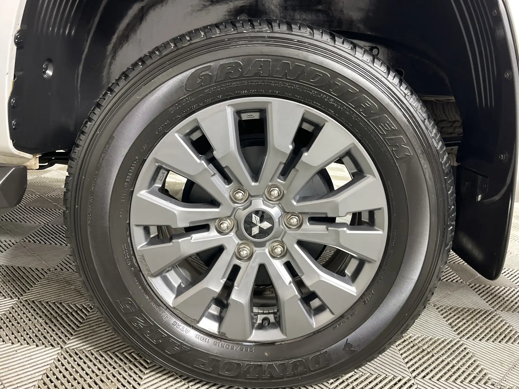 Mitsubishi Triton