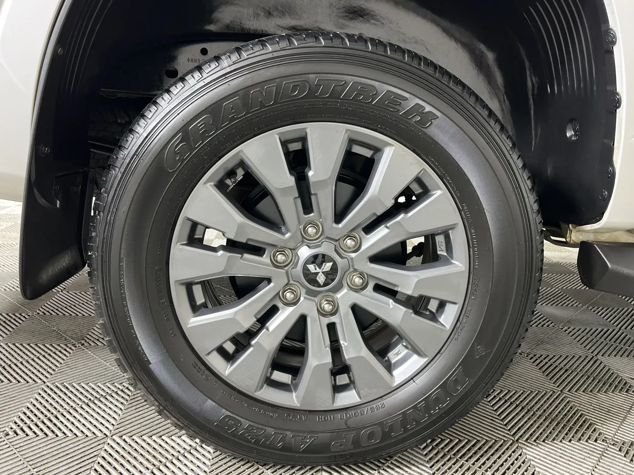 Mitsubishi Triton