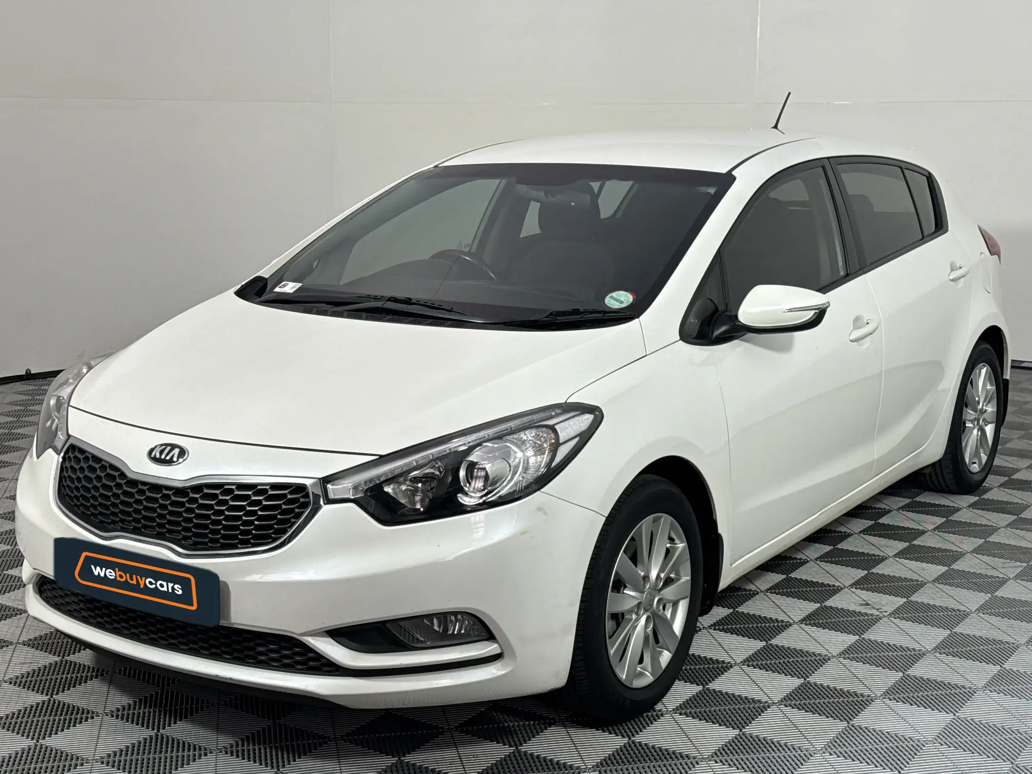 2014 KIA Cerato