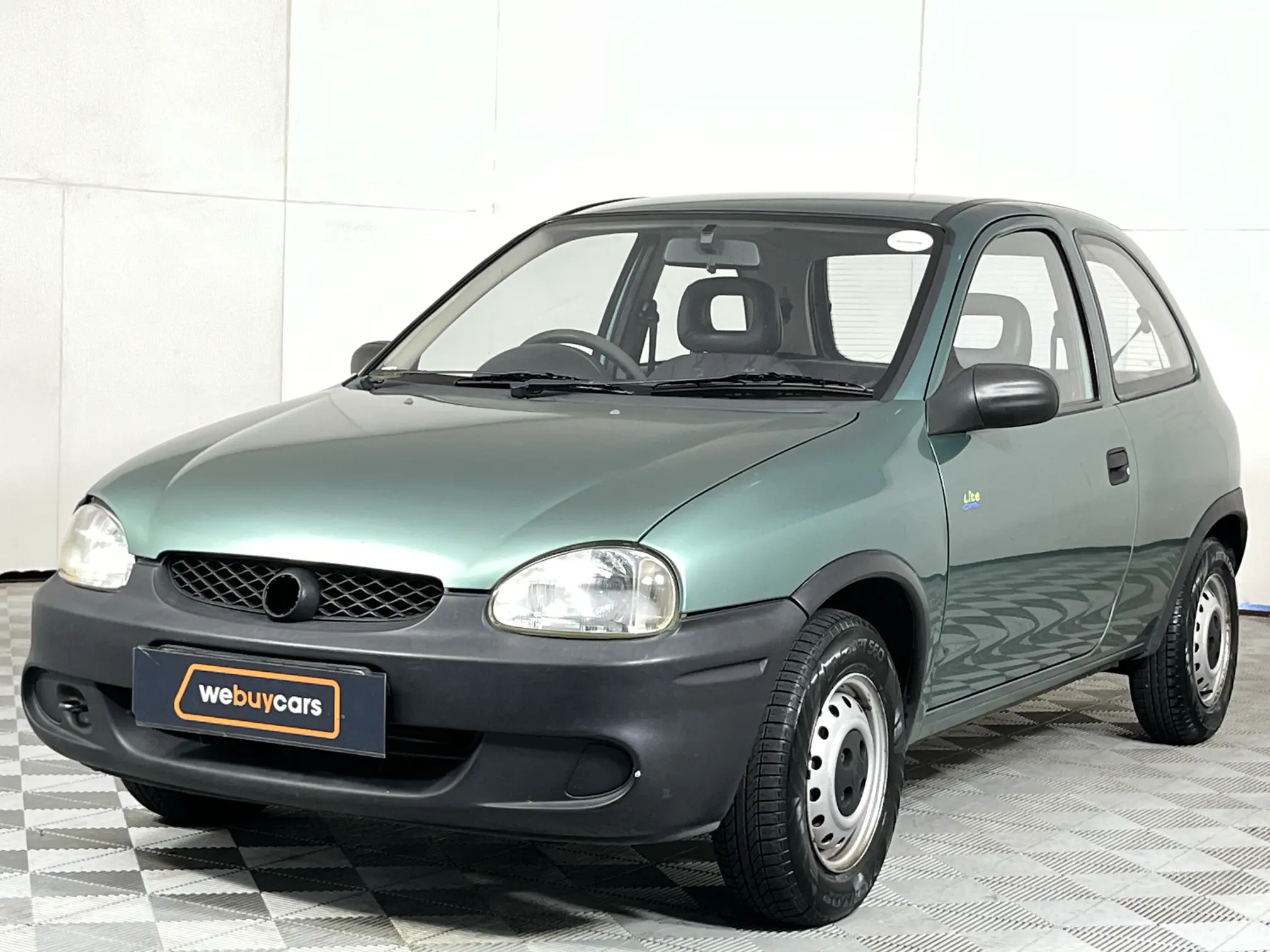 2000 Opel Corsa Lite 140i