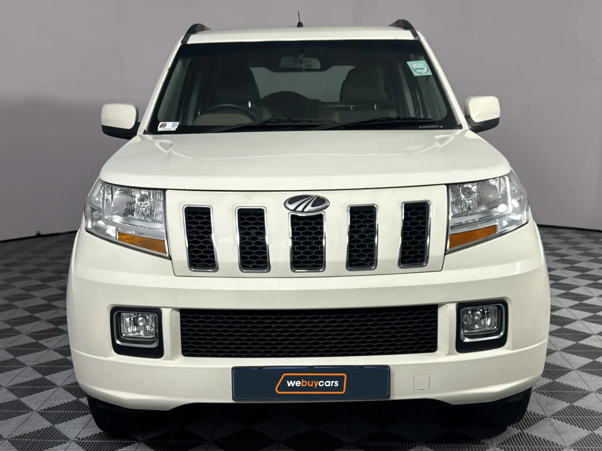Mahindra TUV