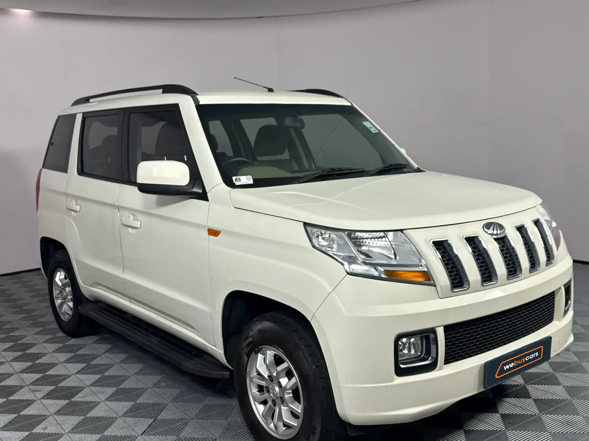 Mahindra TUV