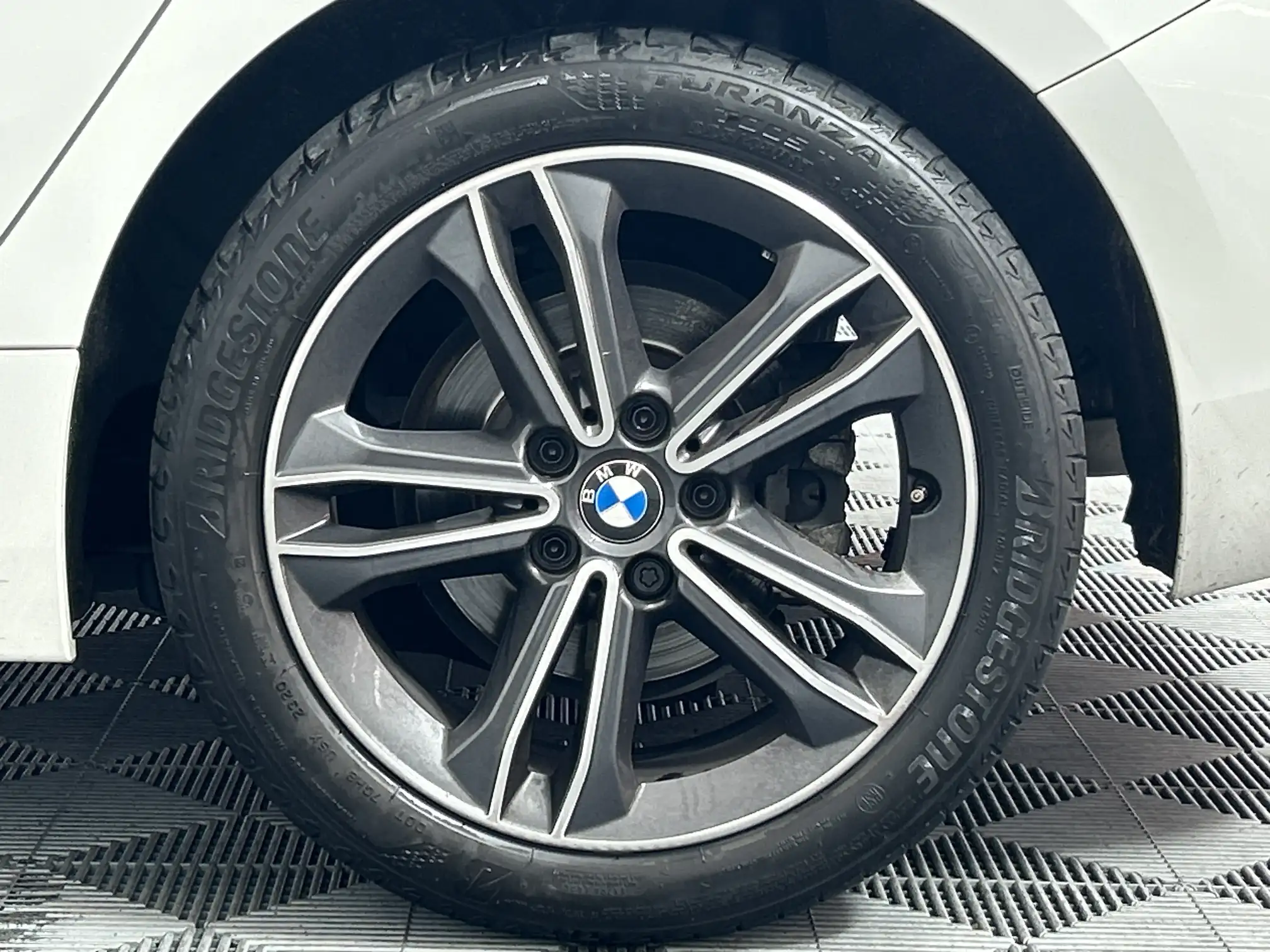 BMW 1 Series (f40)