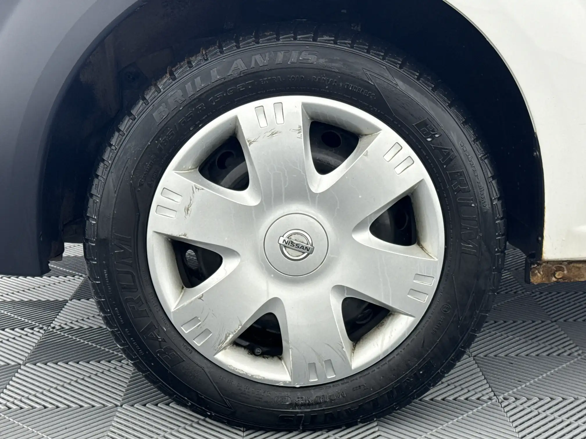 Nissan NP200