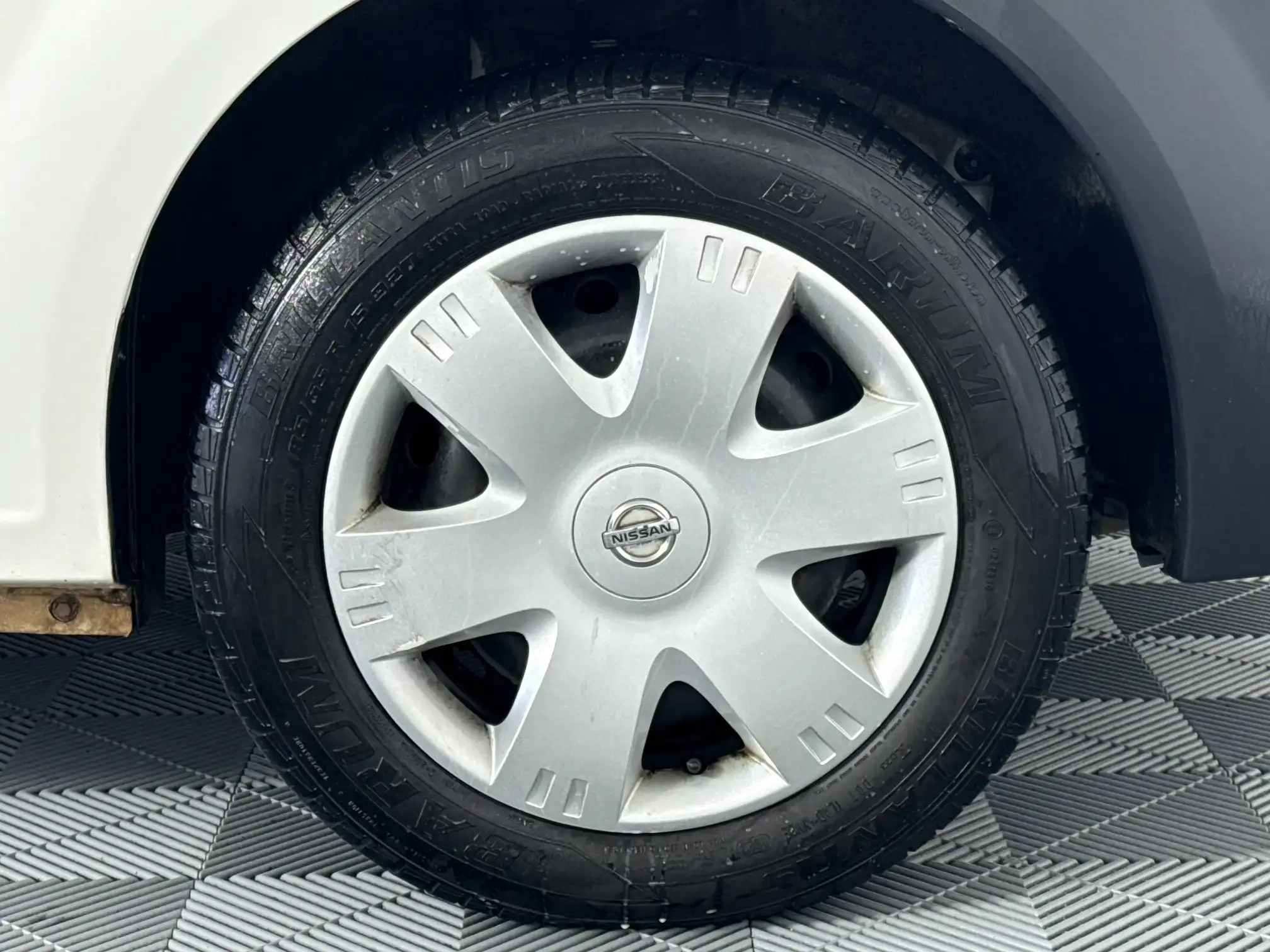 Nissan NP200