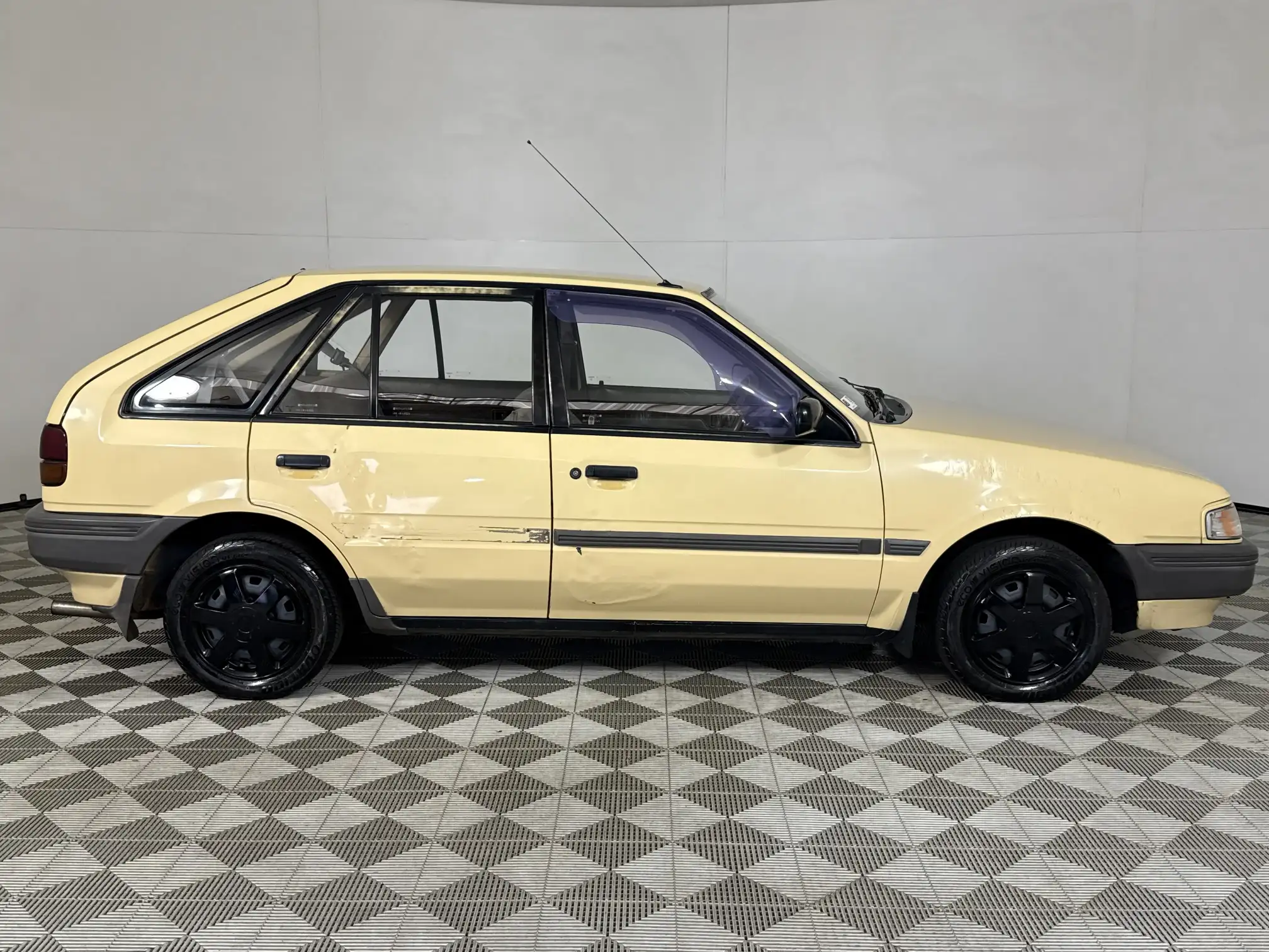 Ford Laser