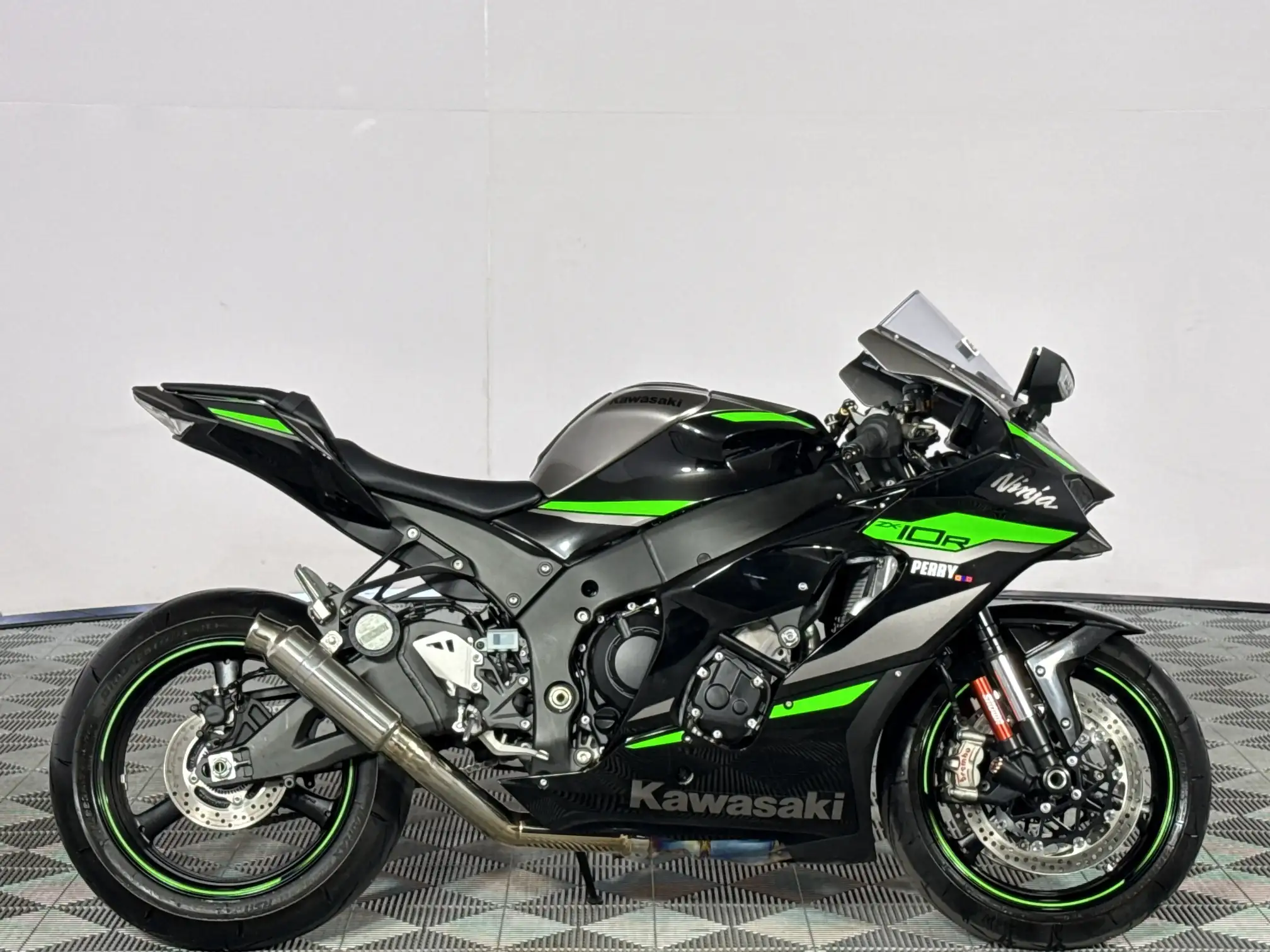 We Buy Cars | 2026 Kawasaki Zx10 — Stock Number DB4701392