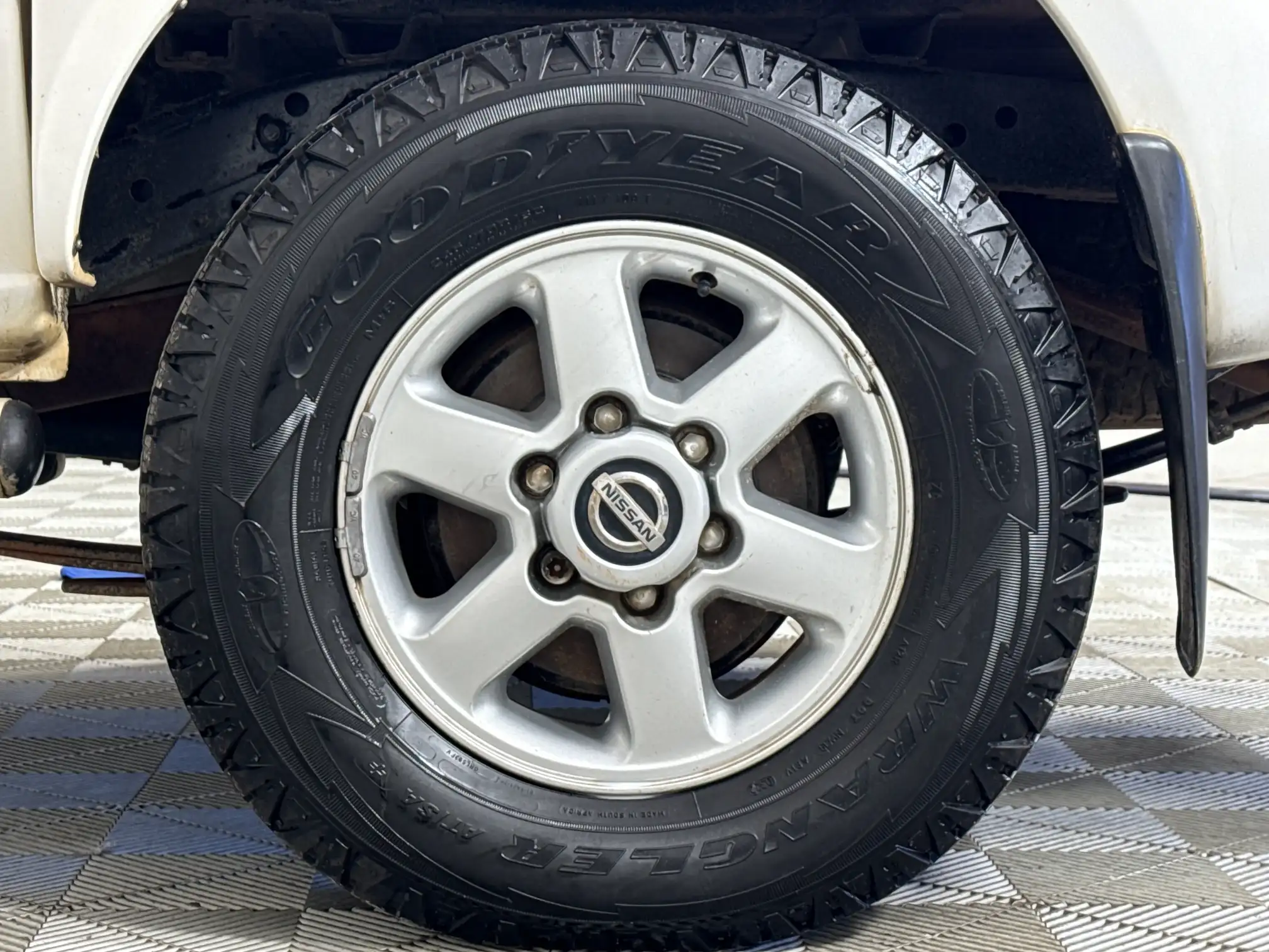 Nissan Hardbody