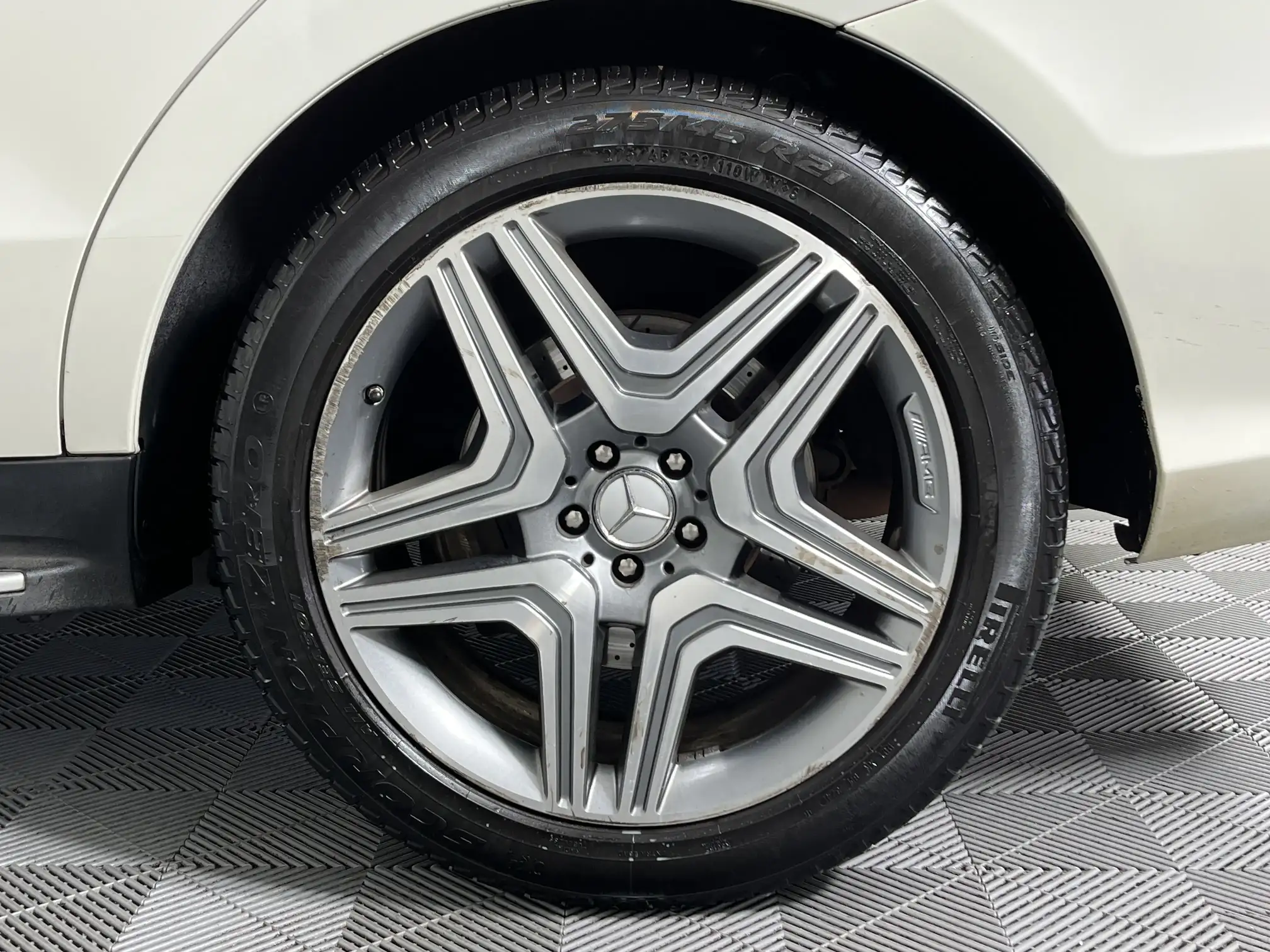 Mercedes-Benz M Class