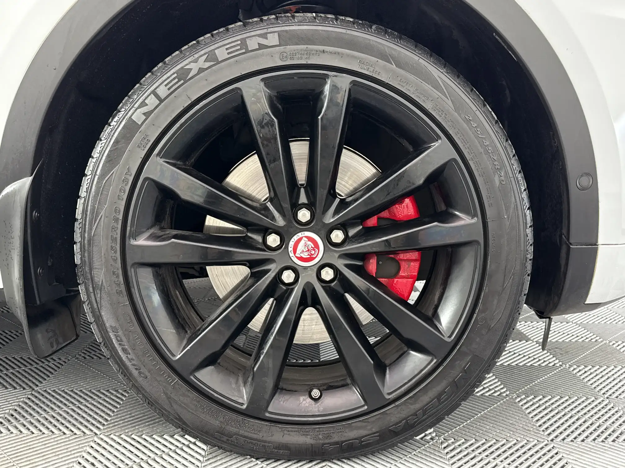 Jaguar E-Pace