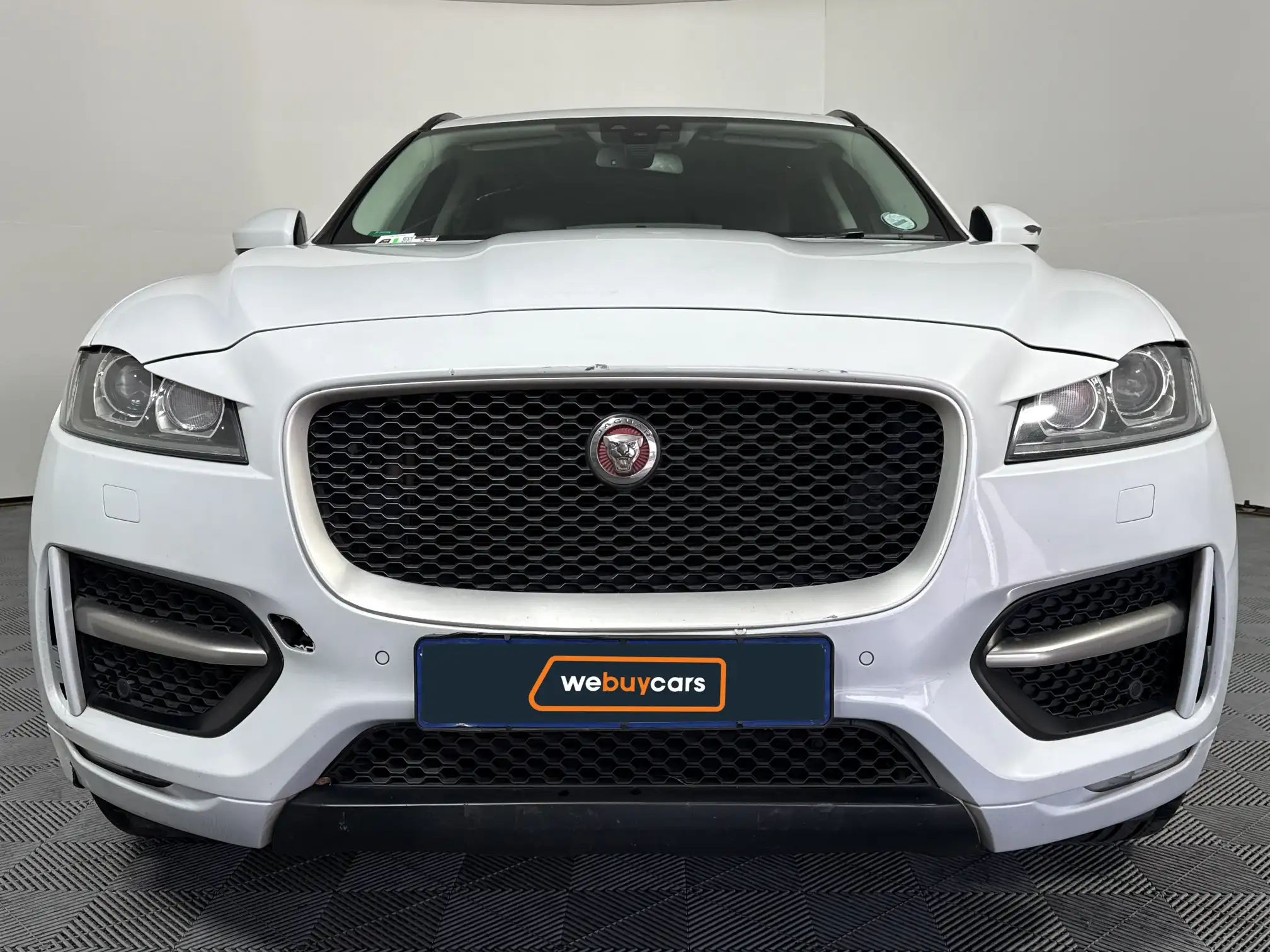 Jaguar F-Pace