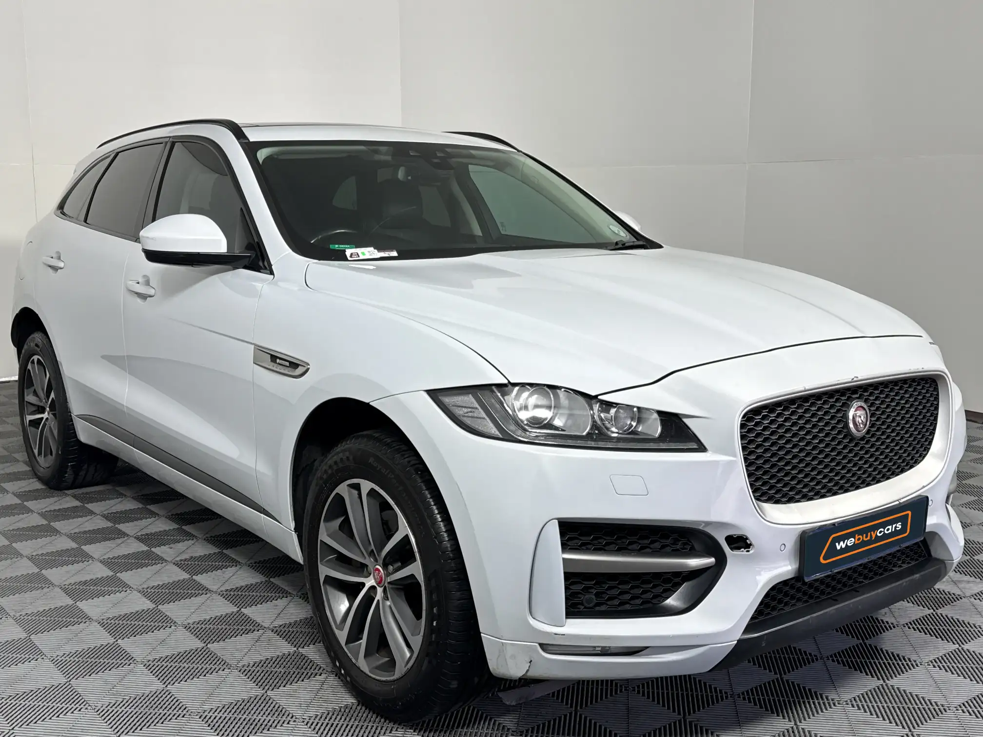 Jaguar F-Pace