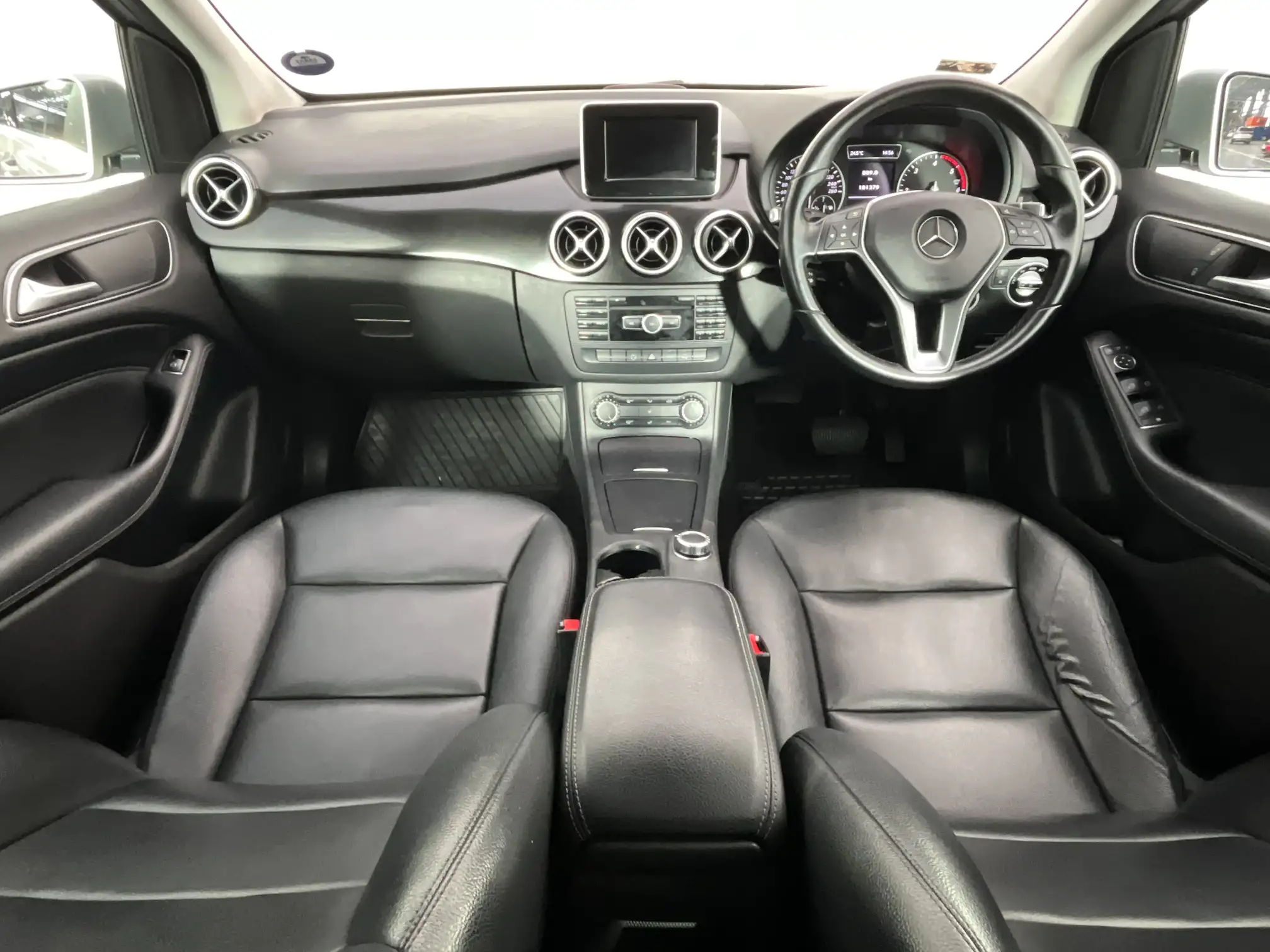 Mercedes-Benz B Class