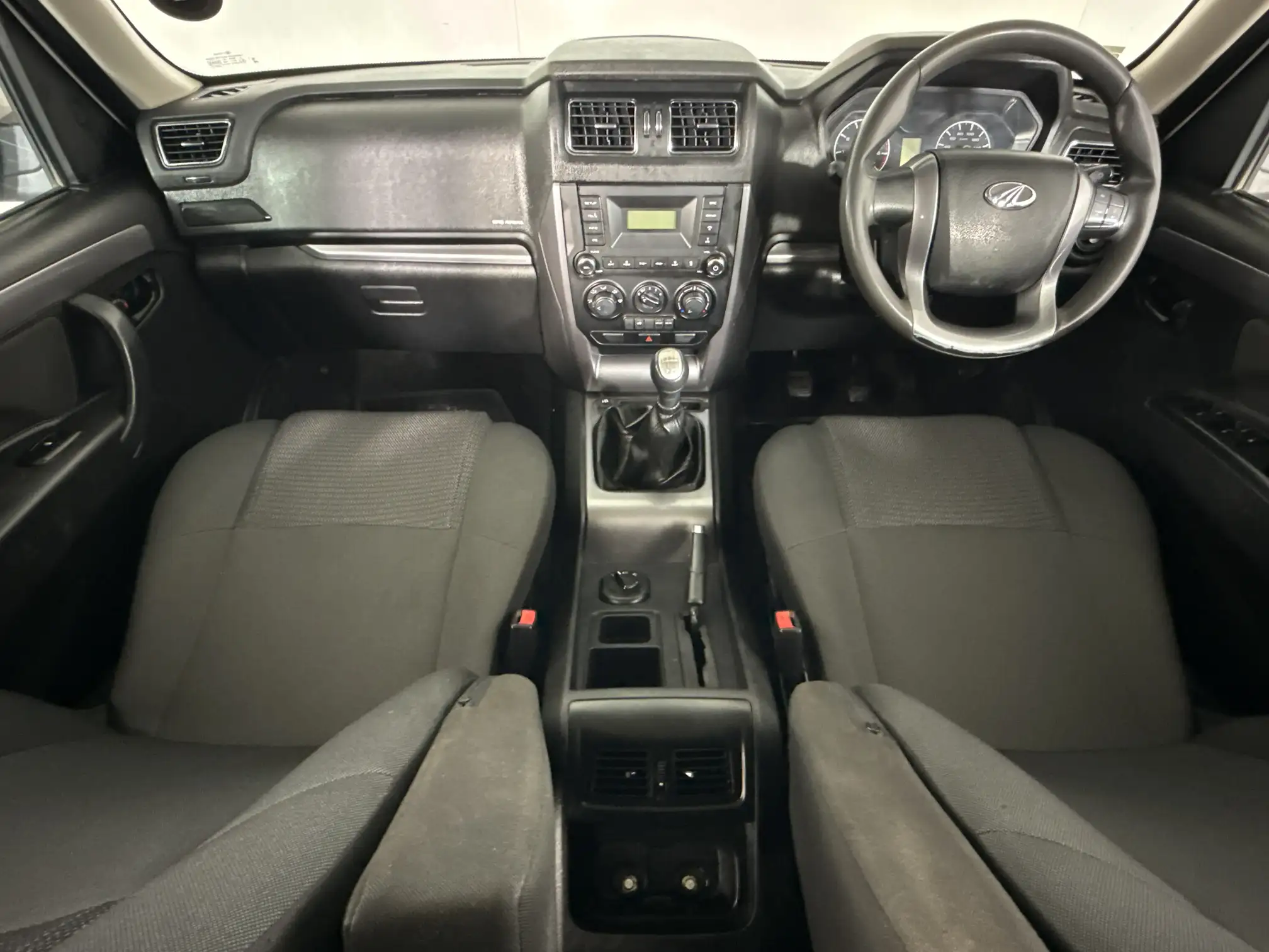Mahindra PIK UP