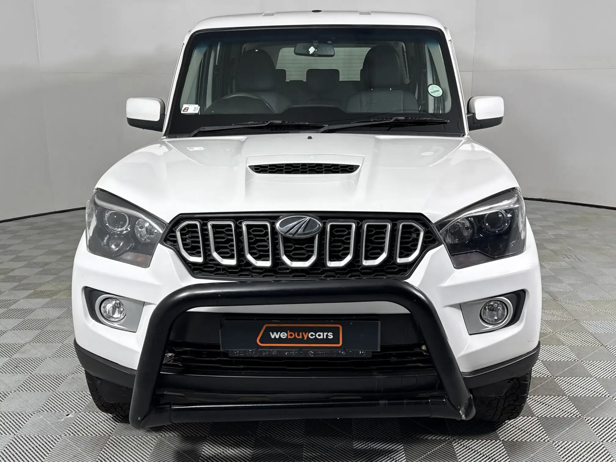 Mahindra PIK UP