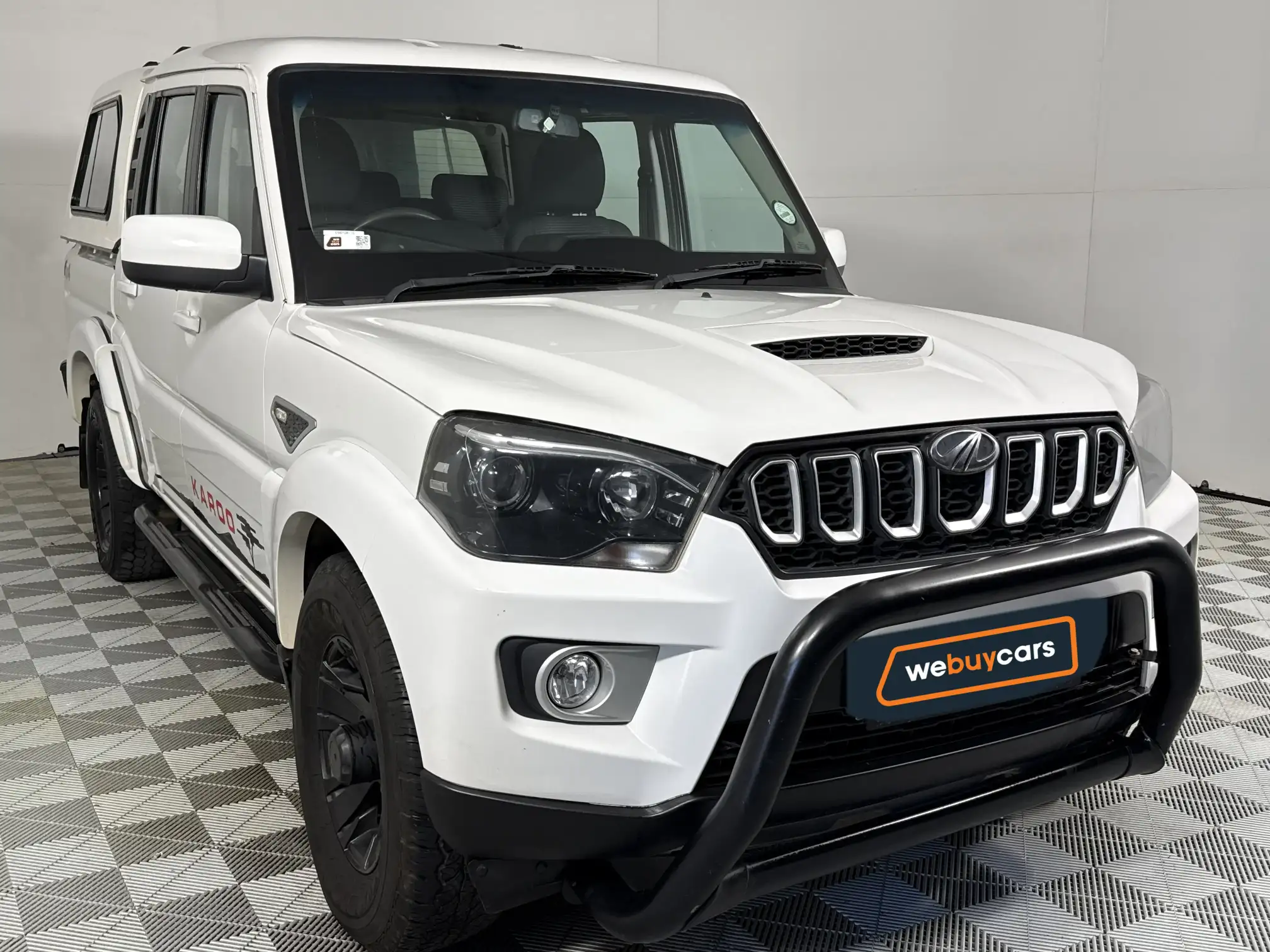 Mahindra PIK UP