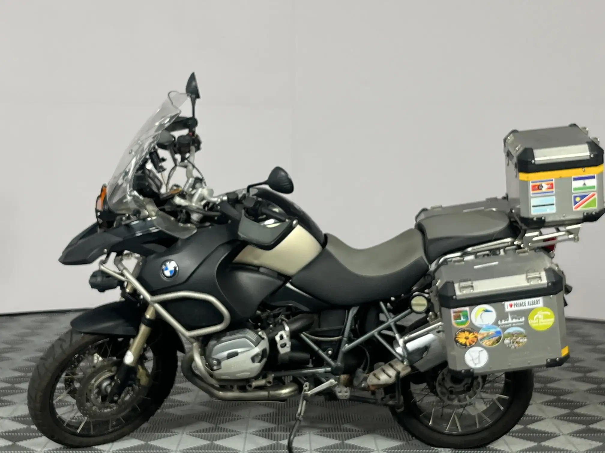 BMW R Series
