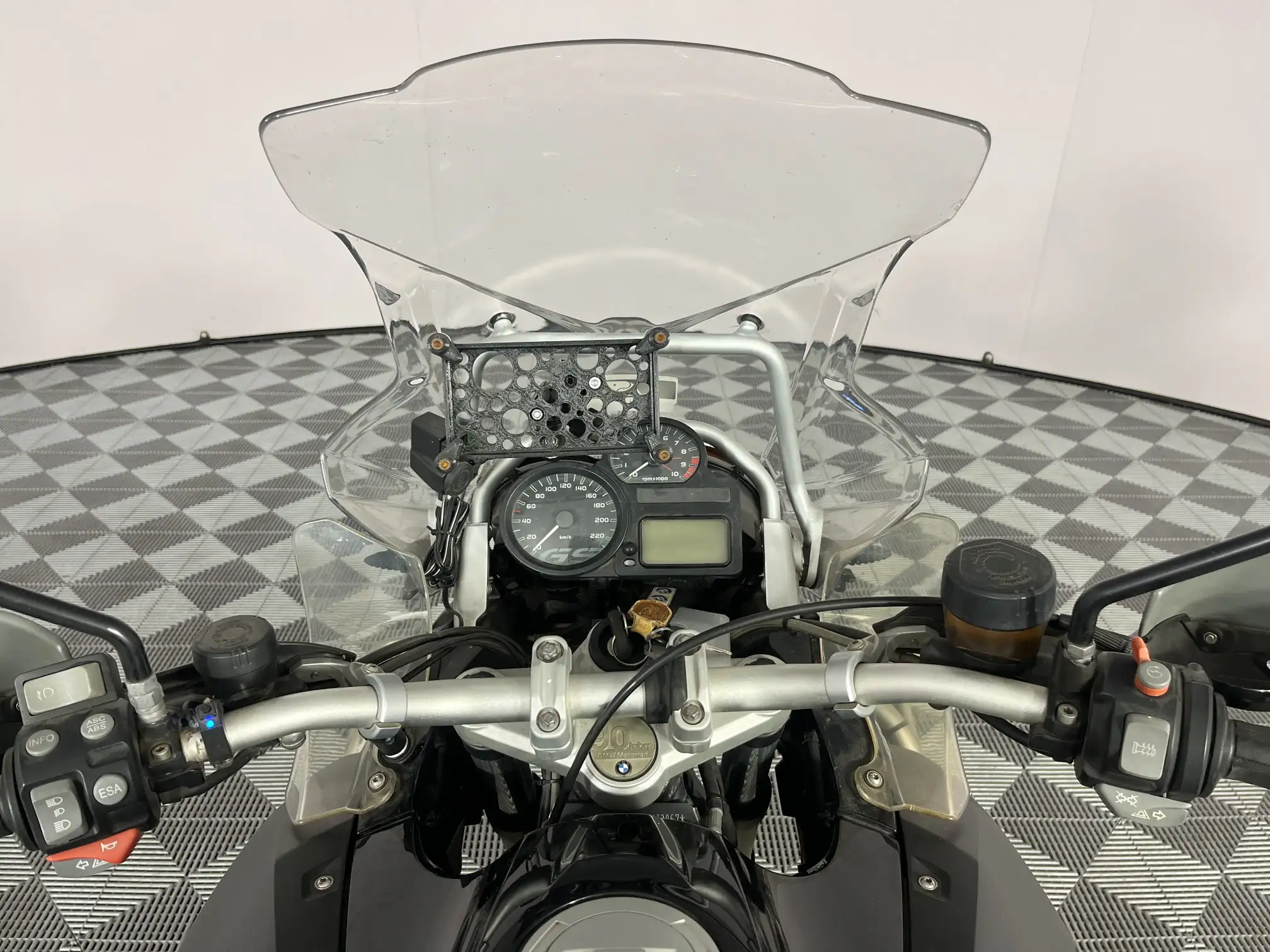 BMW R Series