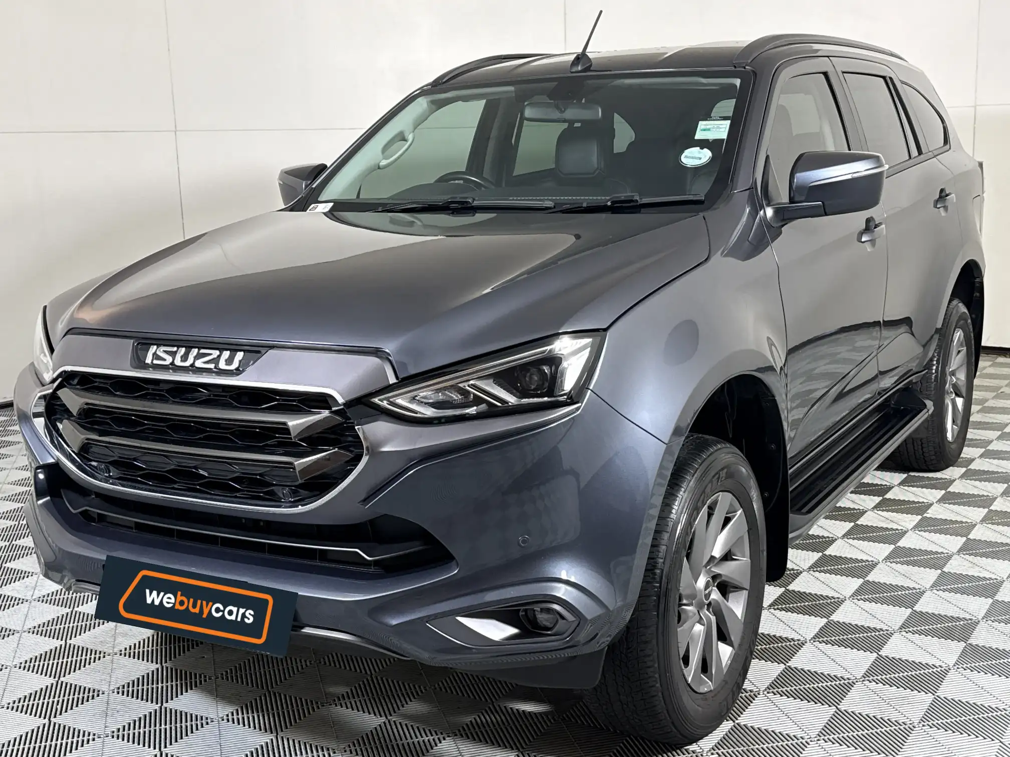 2024 Isuzu MU-X