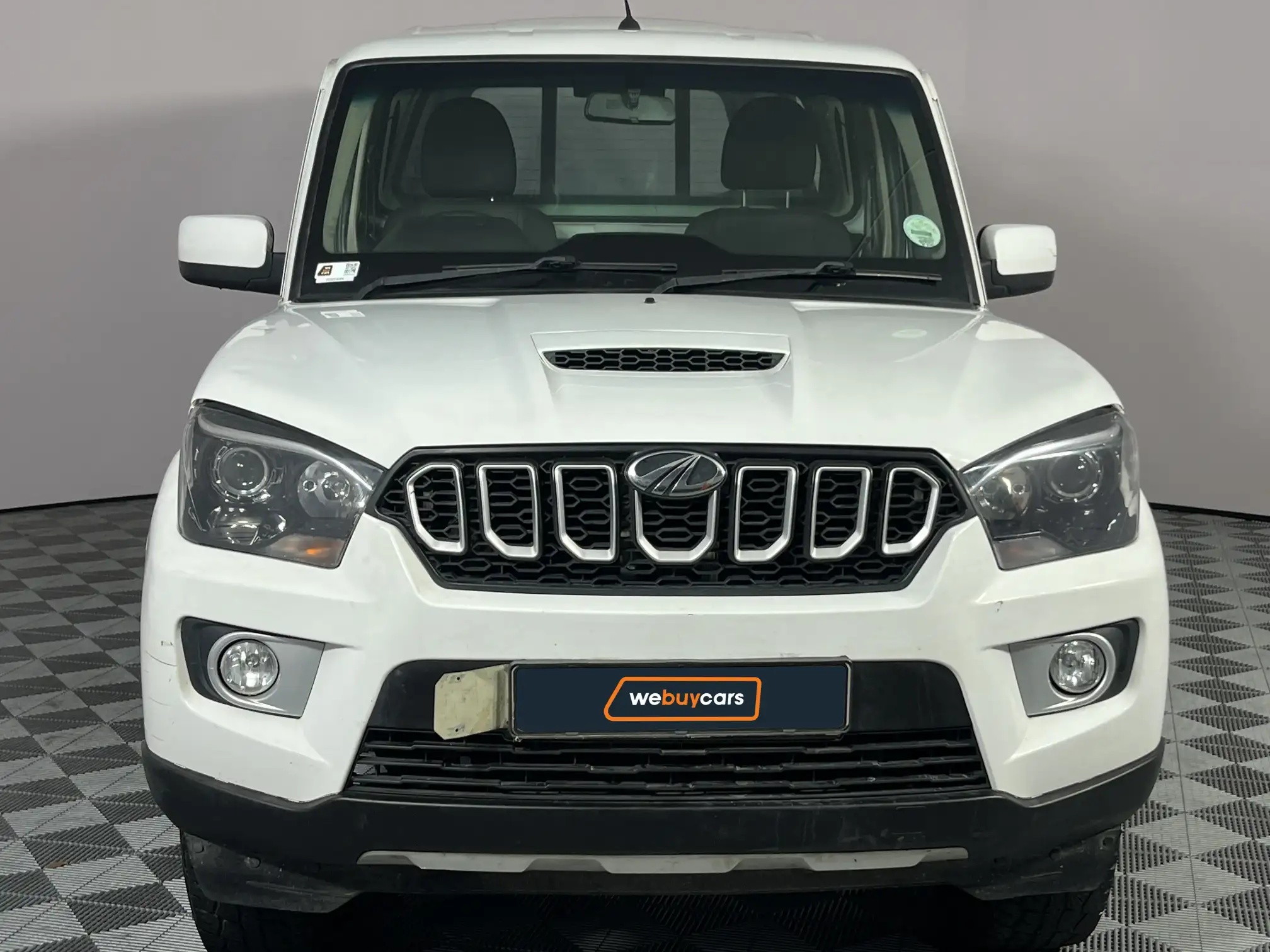 Mahindra PIK UP