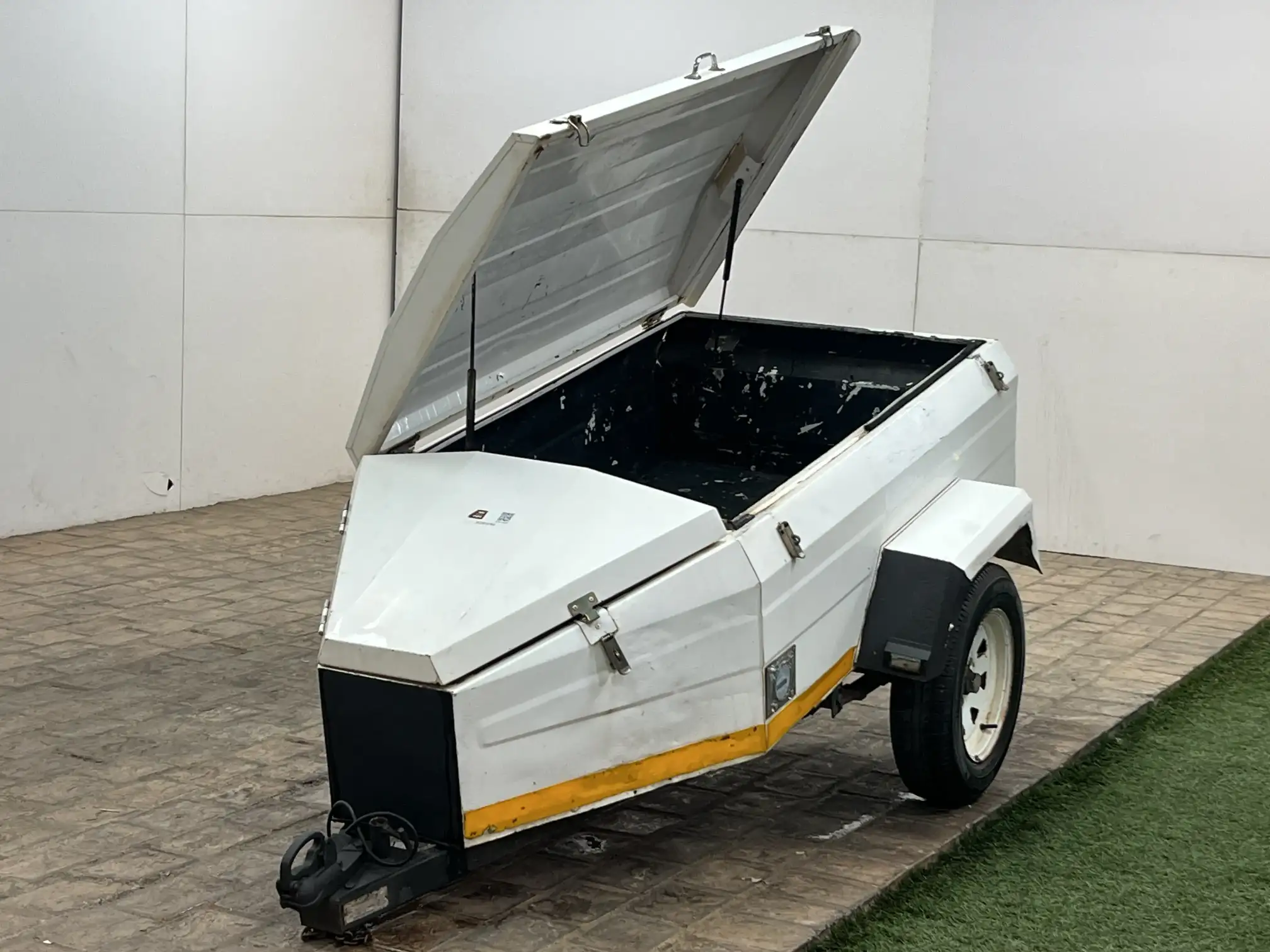 2011 Custom Box Body