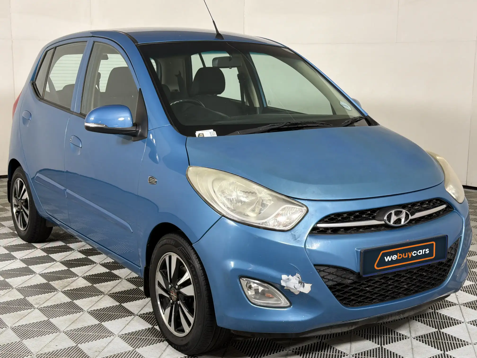 Hyundai i10