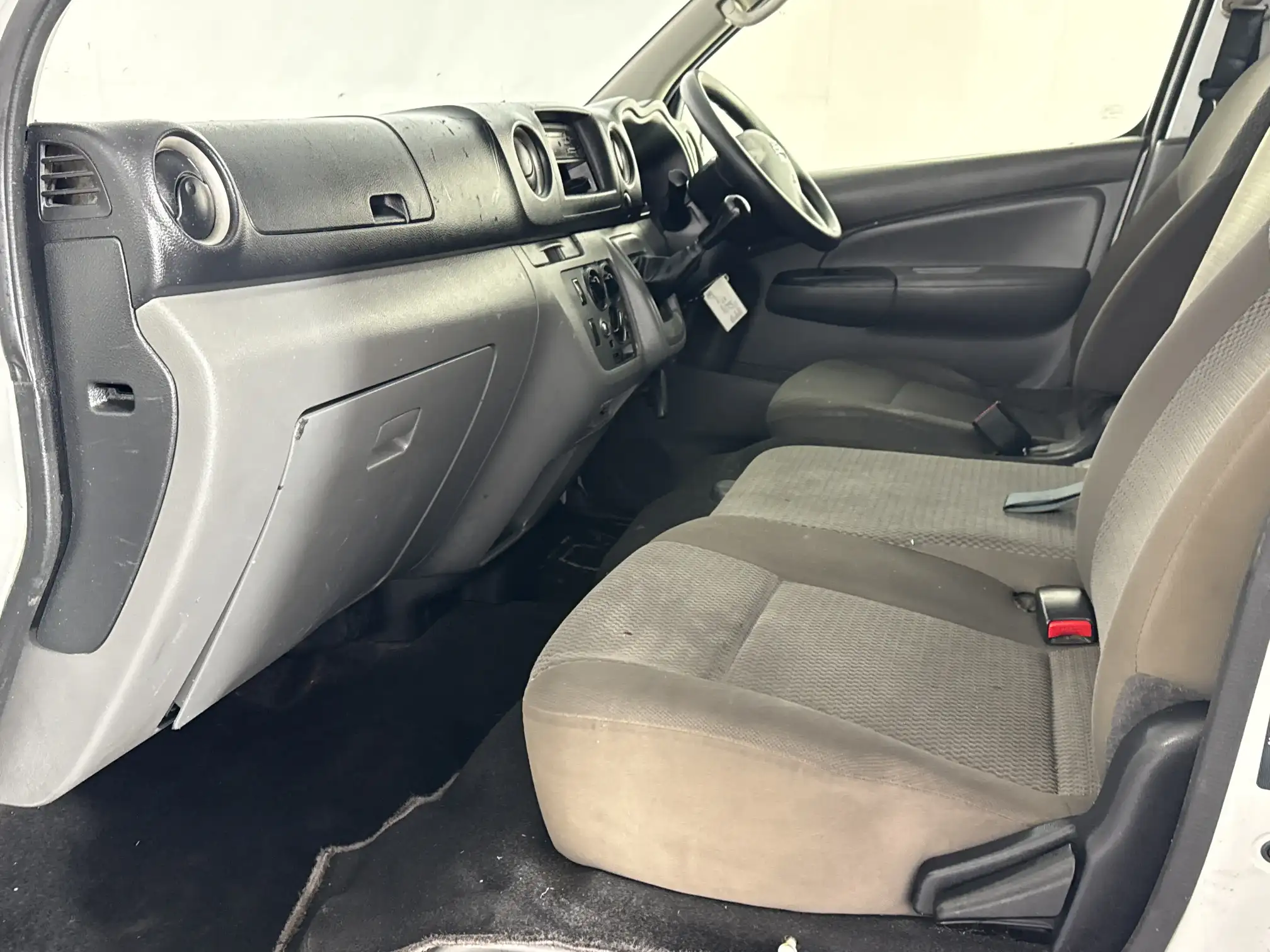 Nissan NV