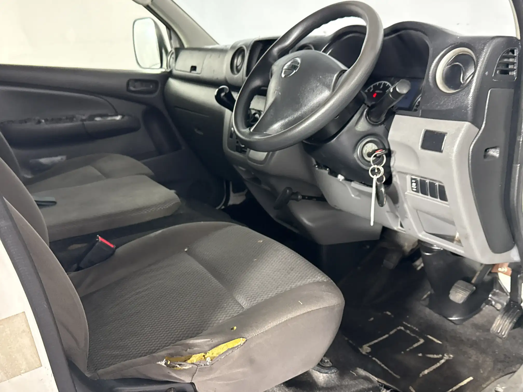 Nissan NV