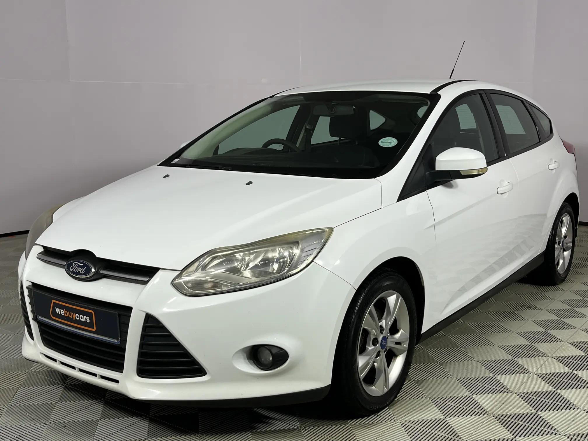 Ford Focus 1.6 Ti VCT Trend Sedan