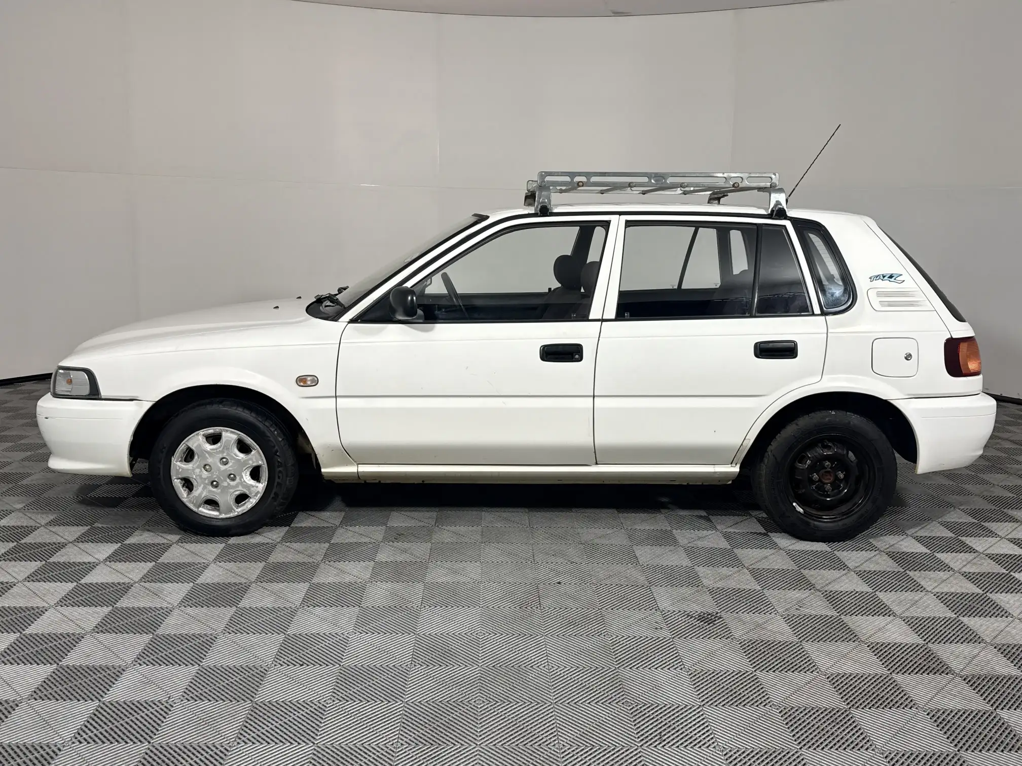 Toyota Tazz