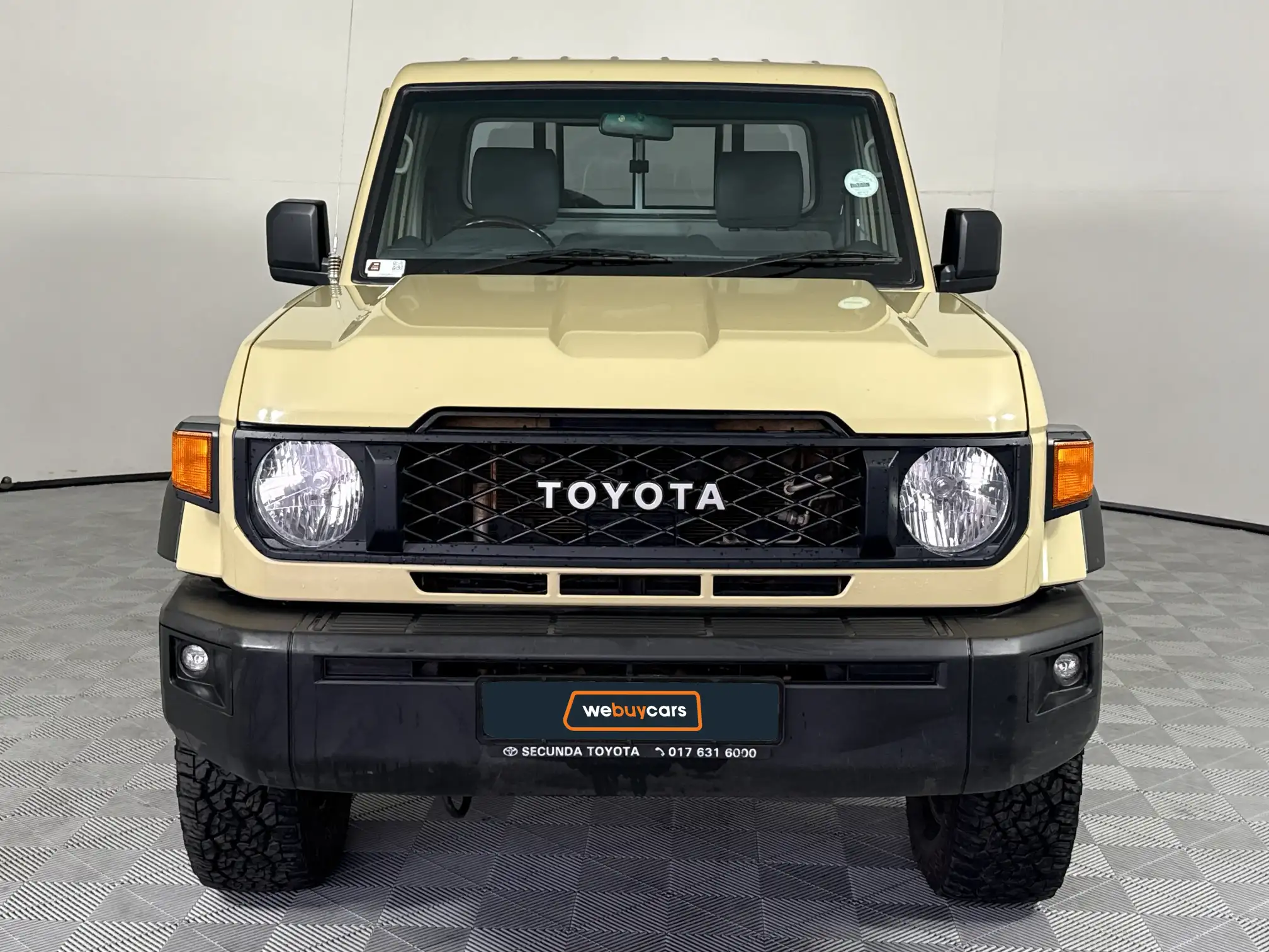 Toyota Land Cruiser