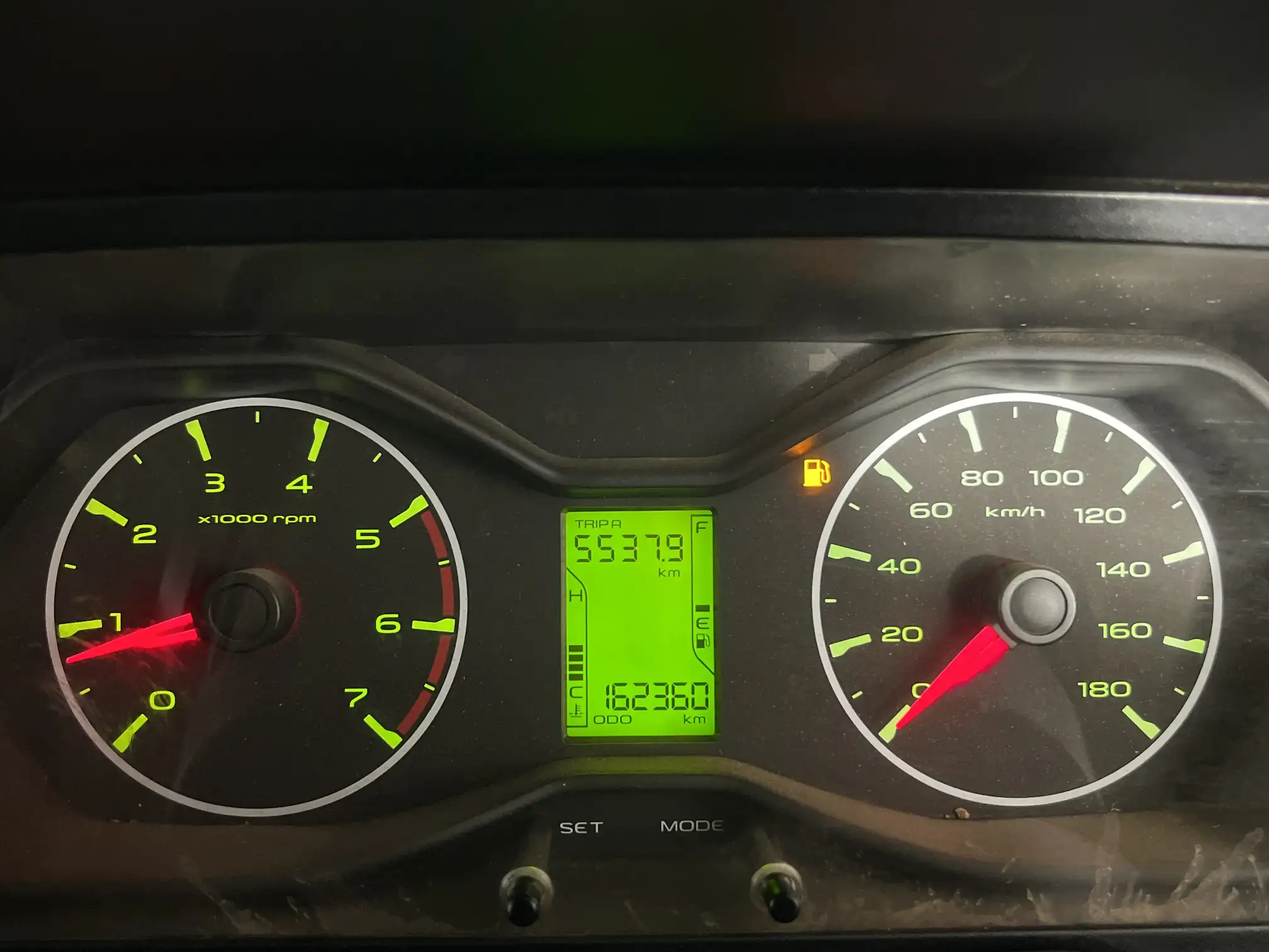 Mahindra PIK UP