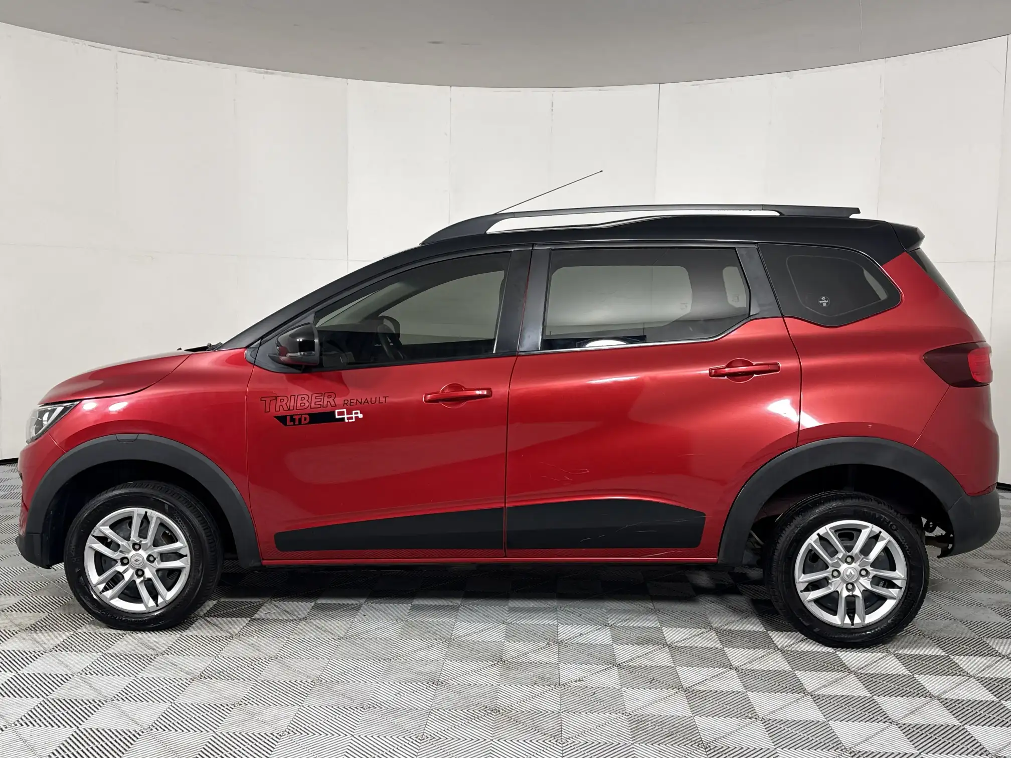 Renault Triber