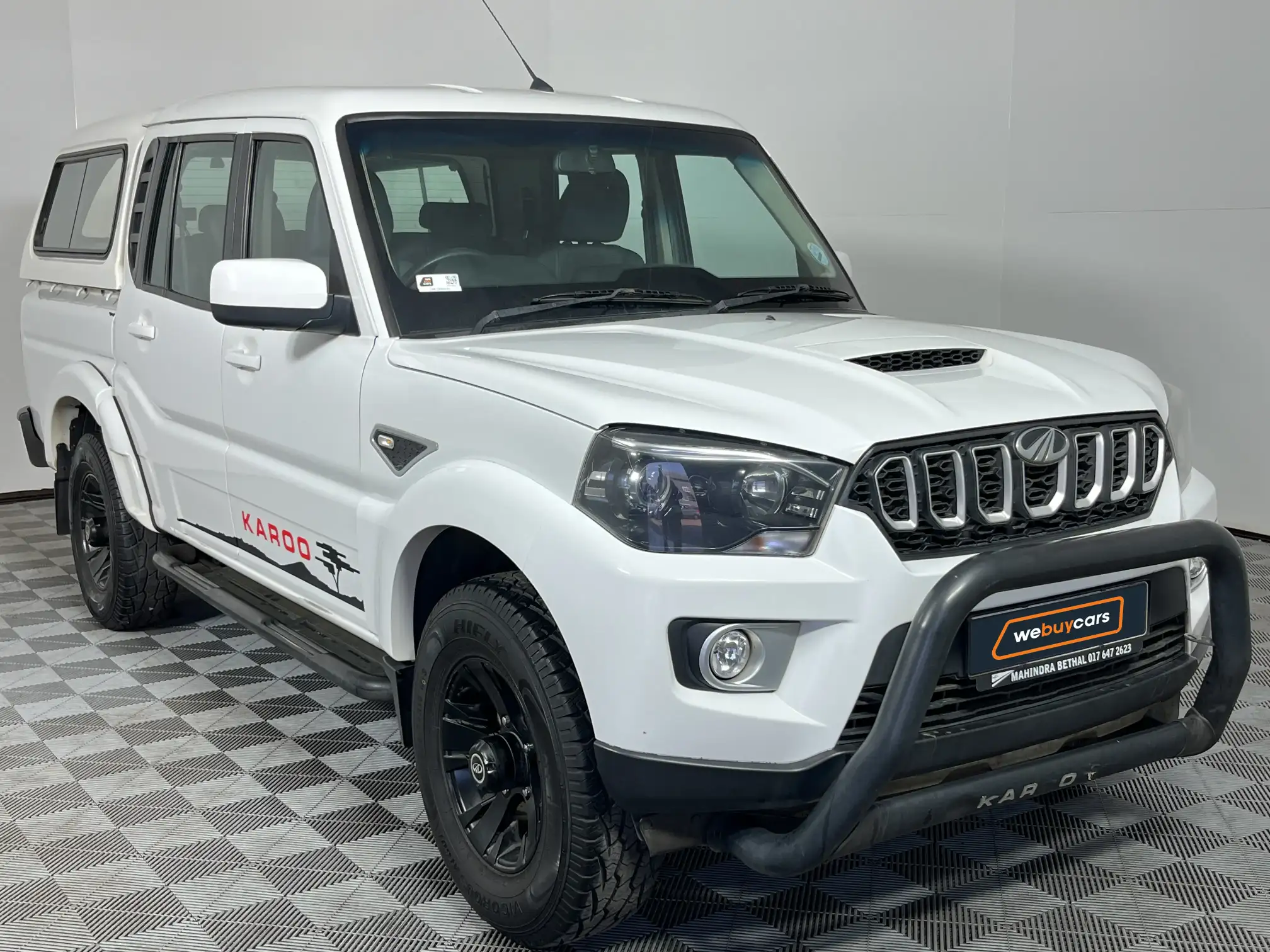 Mahindra PIK UP