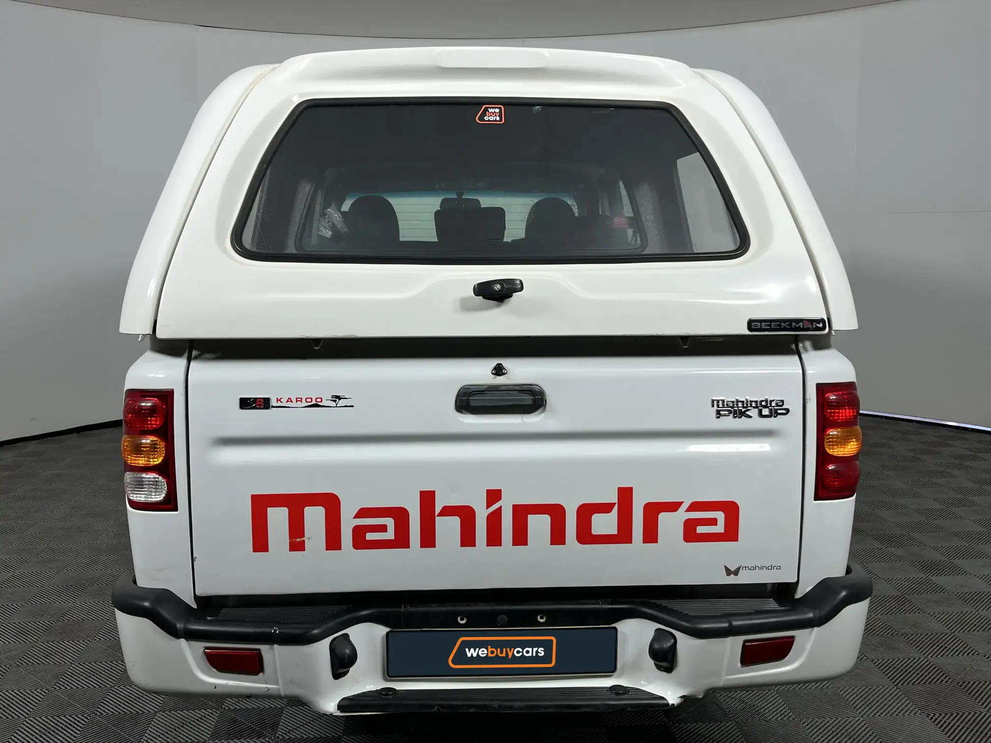 Mahindra PIK UP